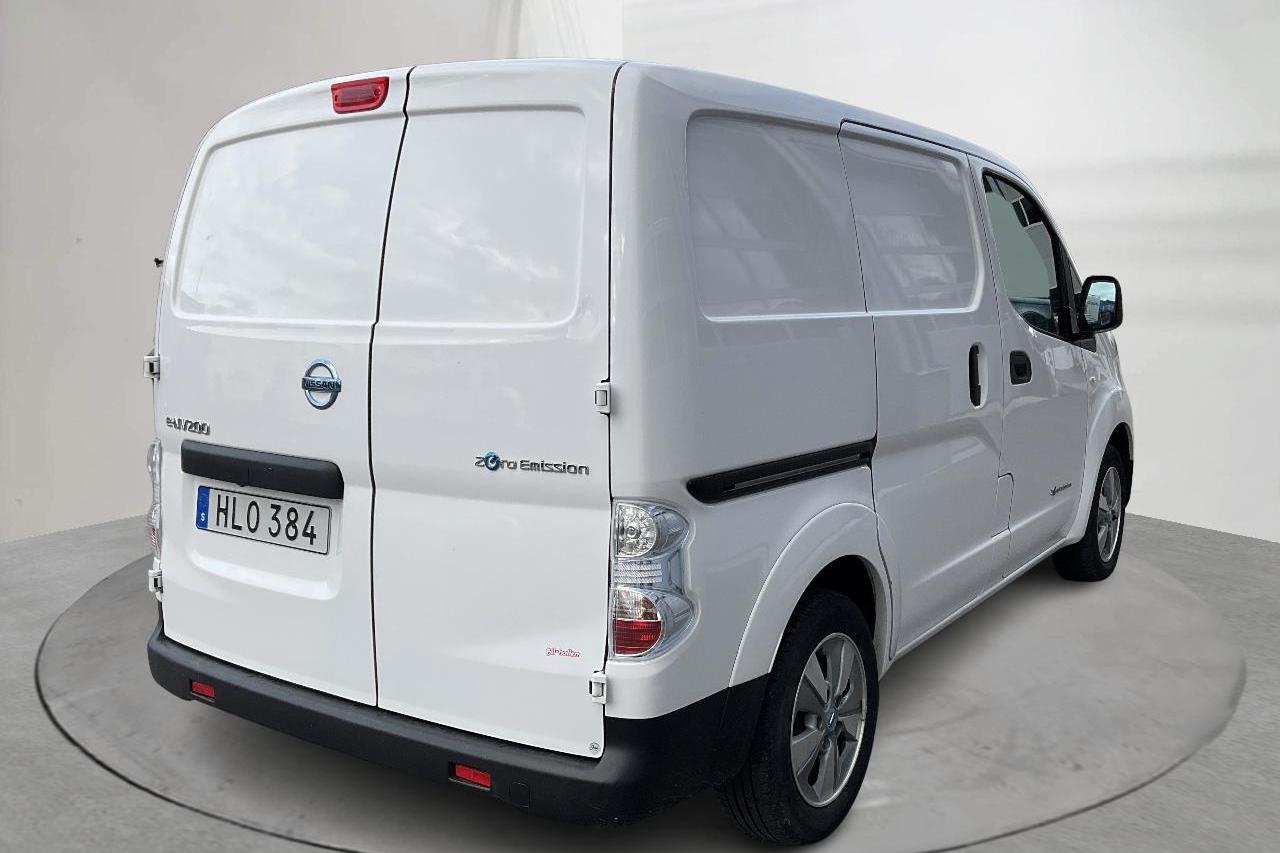 Nissan e-NV200 40,0 kWh (109hk) - 56 440 km - Automaatne - valge - 2020