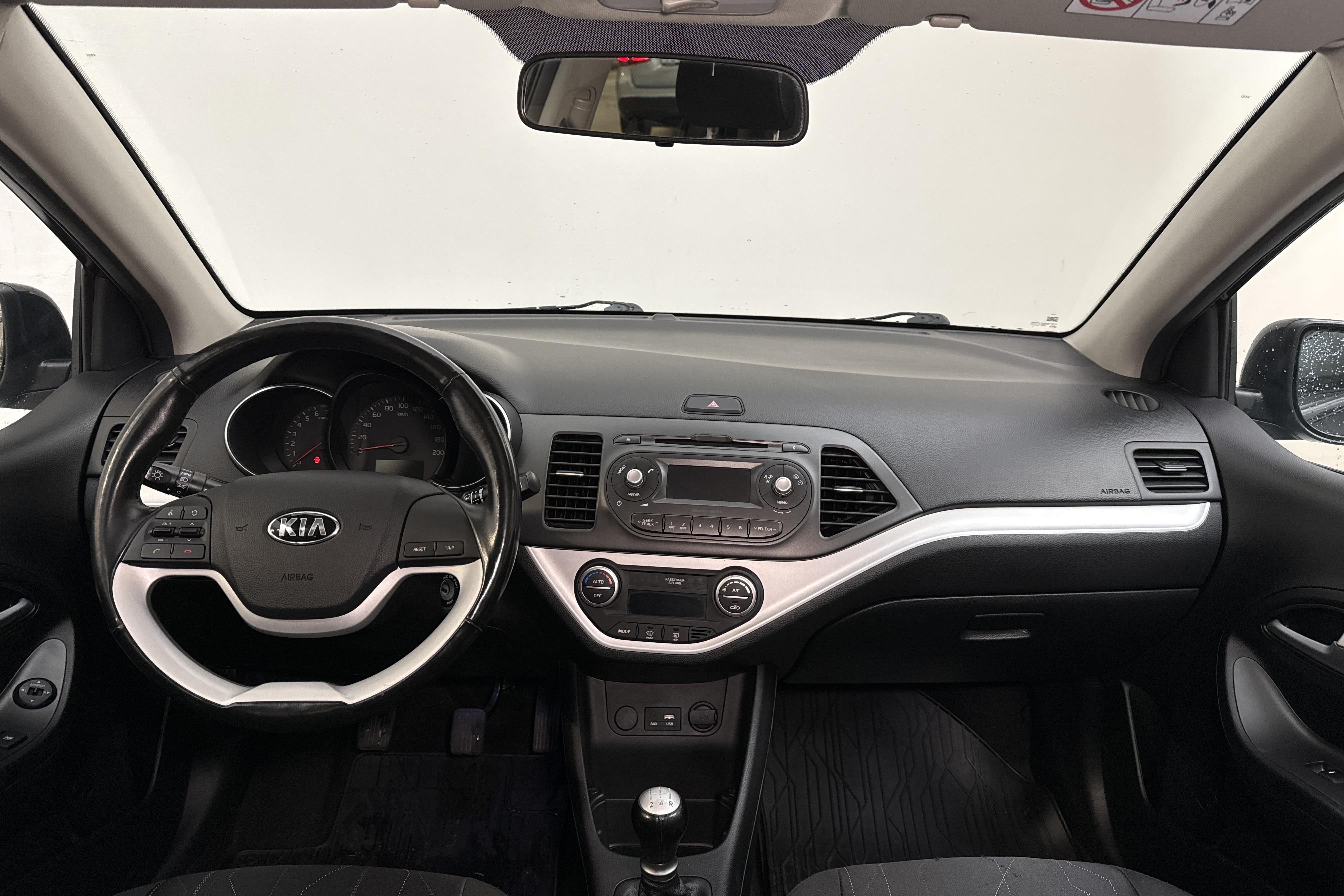 KIA Picanto 1.0 5dr (69hk) - 85 680 km - Manualna - czarny - 2017