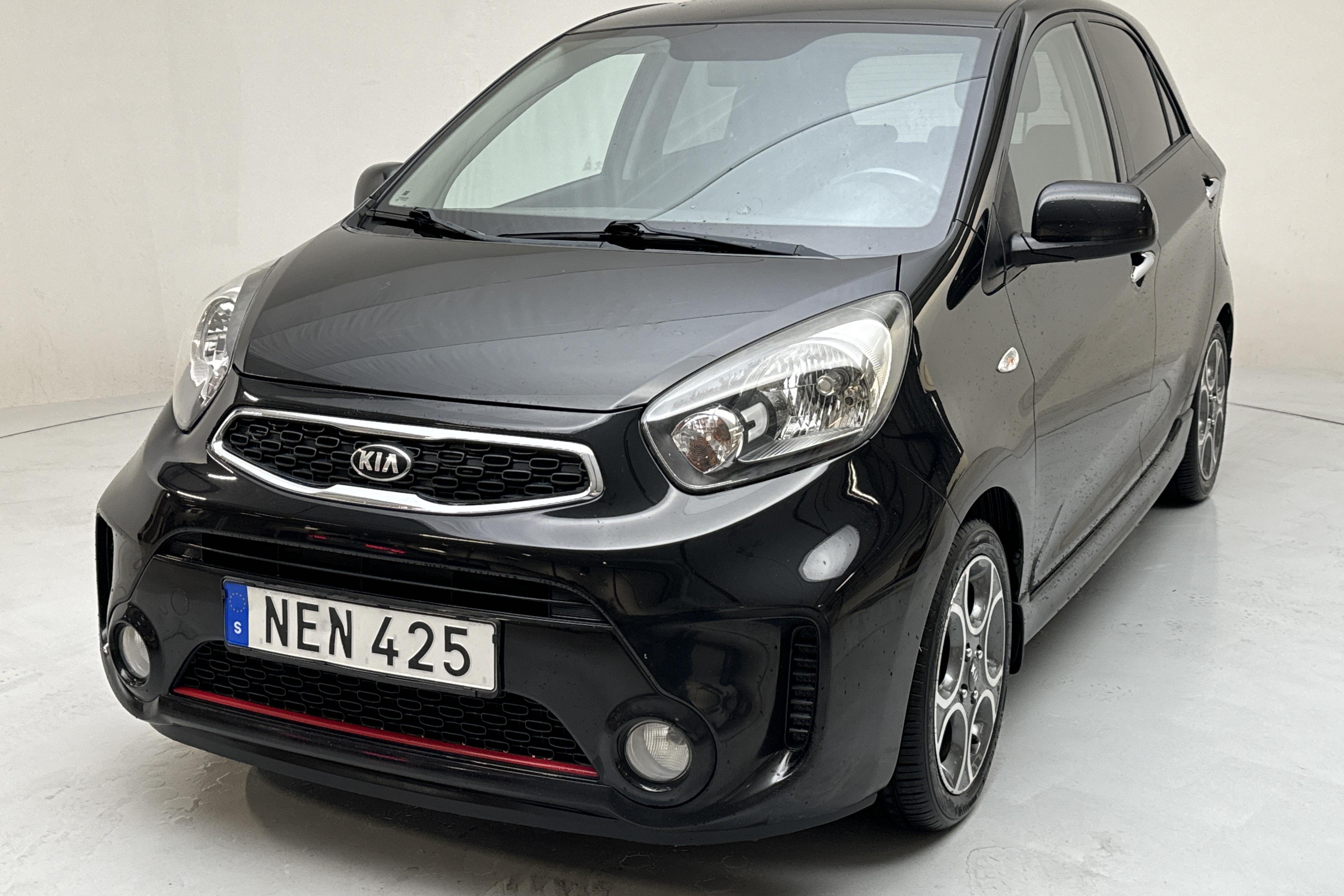 KIA Picanto 1.0 5dr (69hk) - 85 680 km - Manualna - czarny - 2017