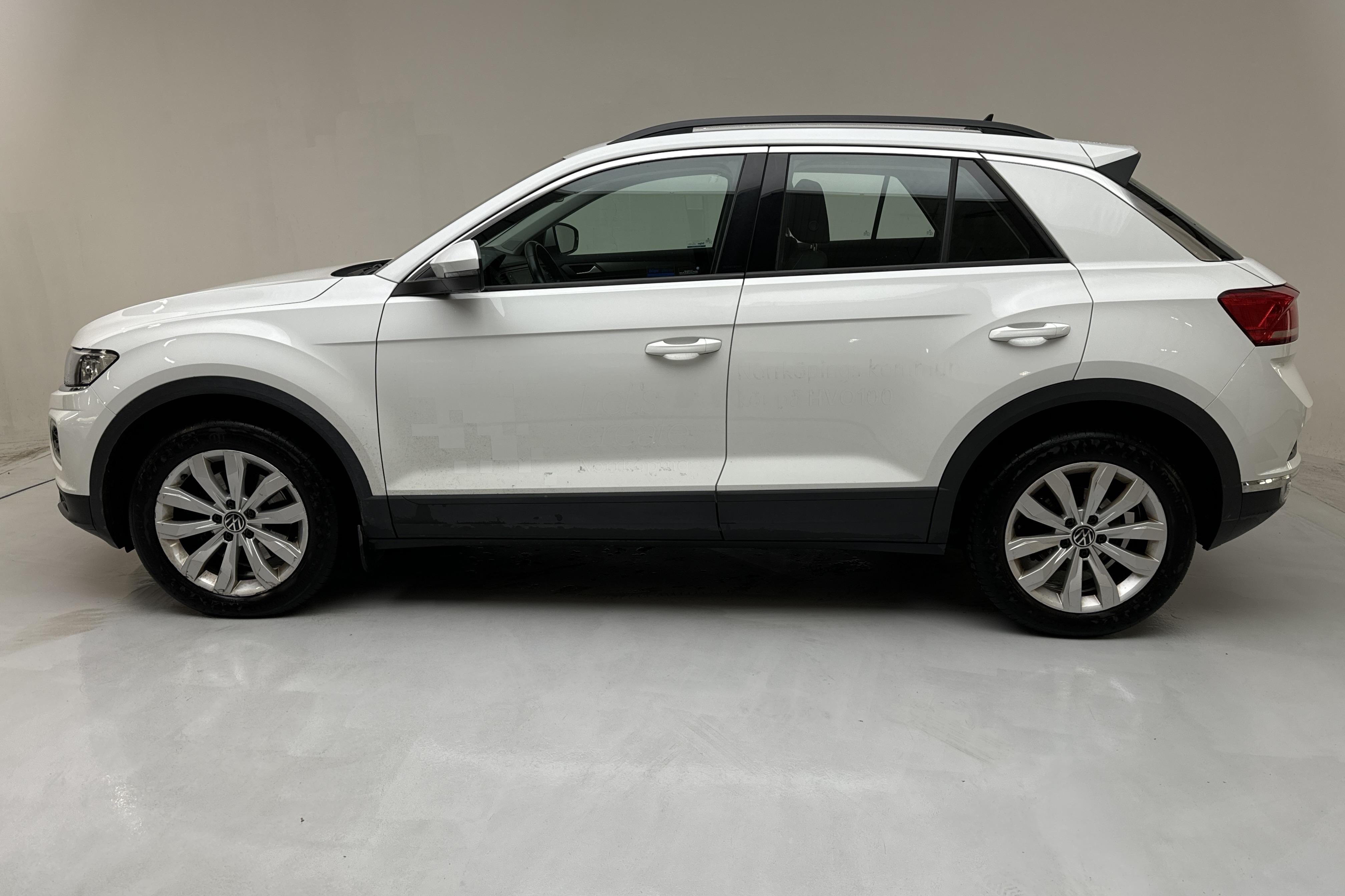 VW T-Roc 2.0 TDI 4MOTION (150hk) - 12 161 mil - Automat - vit - 2022