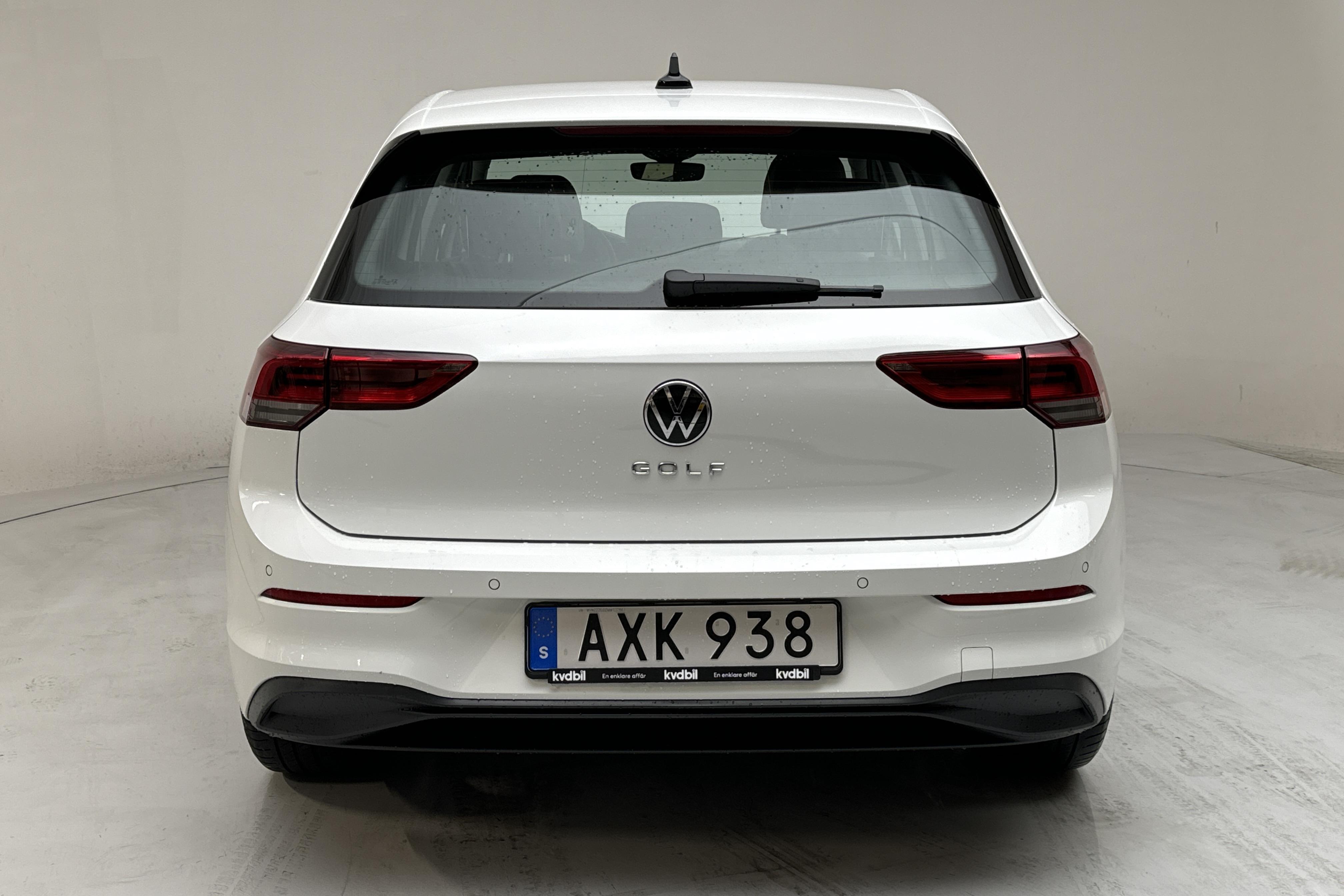 VW Golf VIII 2.0 TDI 5dr (115hk) - 31 420 km - Manualna - biały - 2021