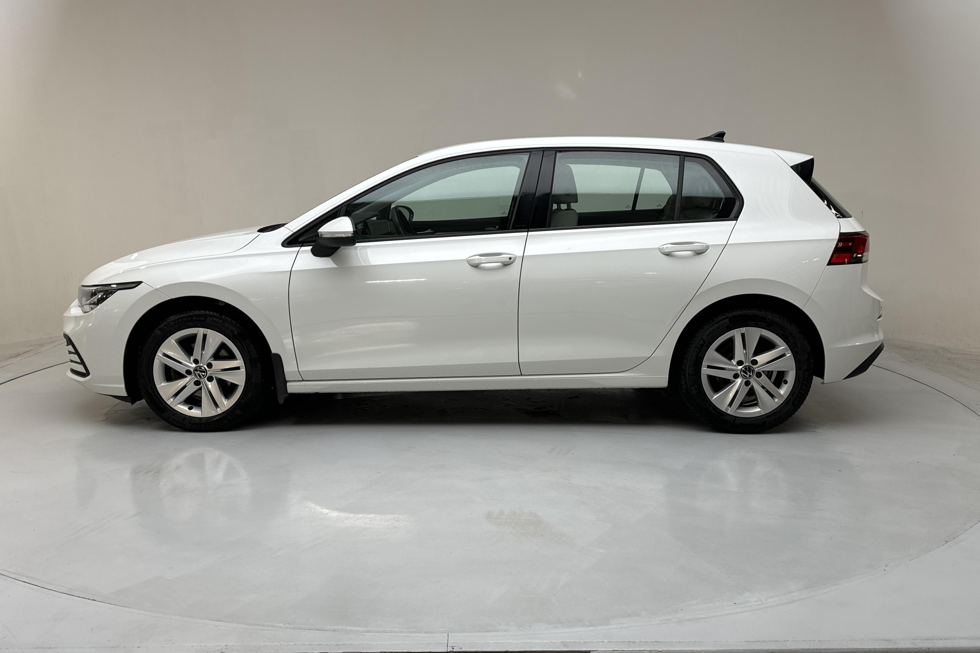 VW Golf VIII 2.0 TDI 5dr (115hk) - 76 890 km - Käsitsi - valge - 2022