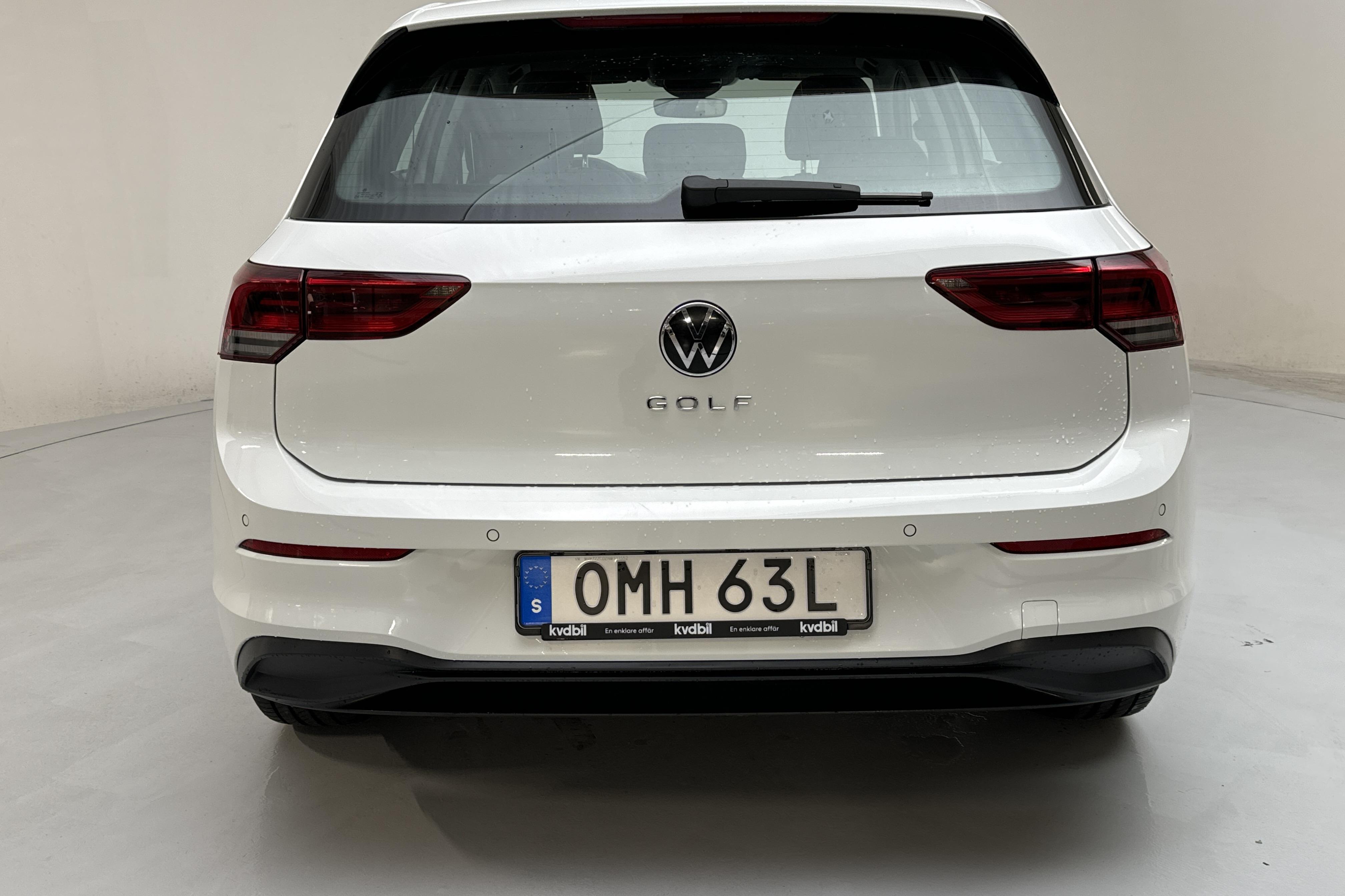 VW Golf VIII 2.0 TDI 5dr (115hk) - 76 890 km - Manualna - biały - 2022