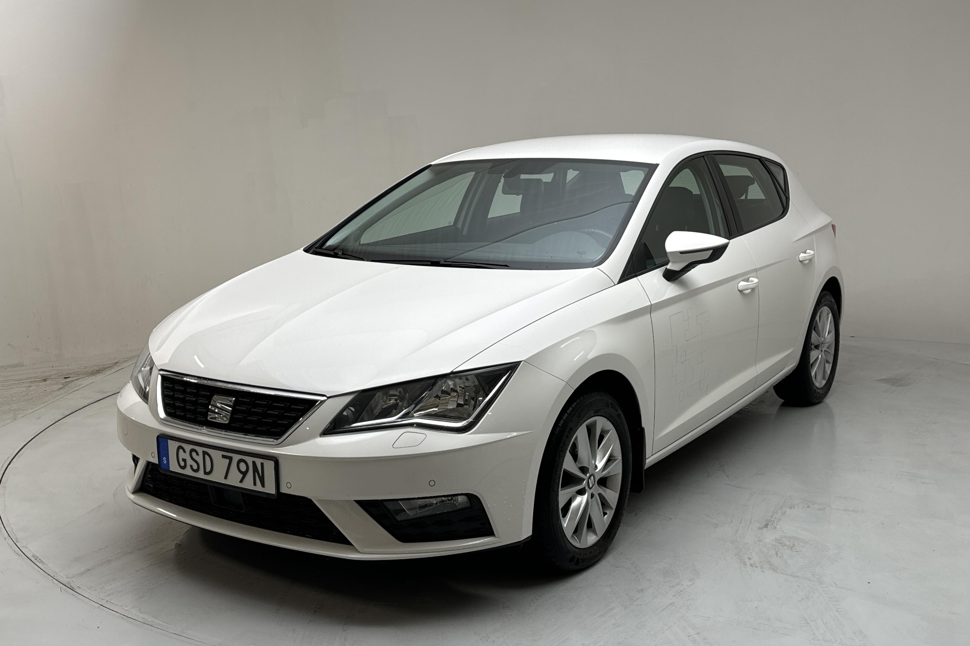 Seat Leon 1.6 TDI 5dr (115hk) - 5 314 mil - Manuell - vit - 2020