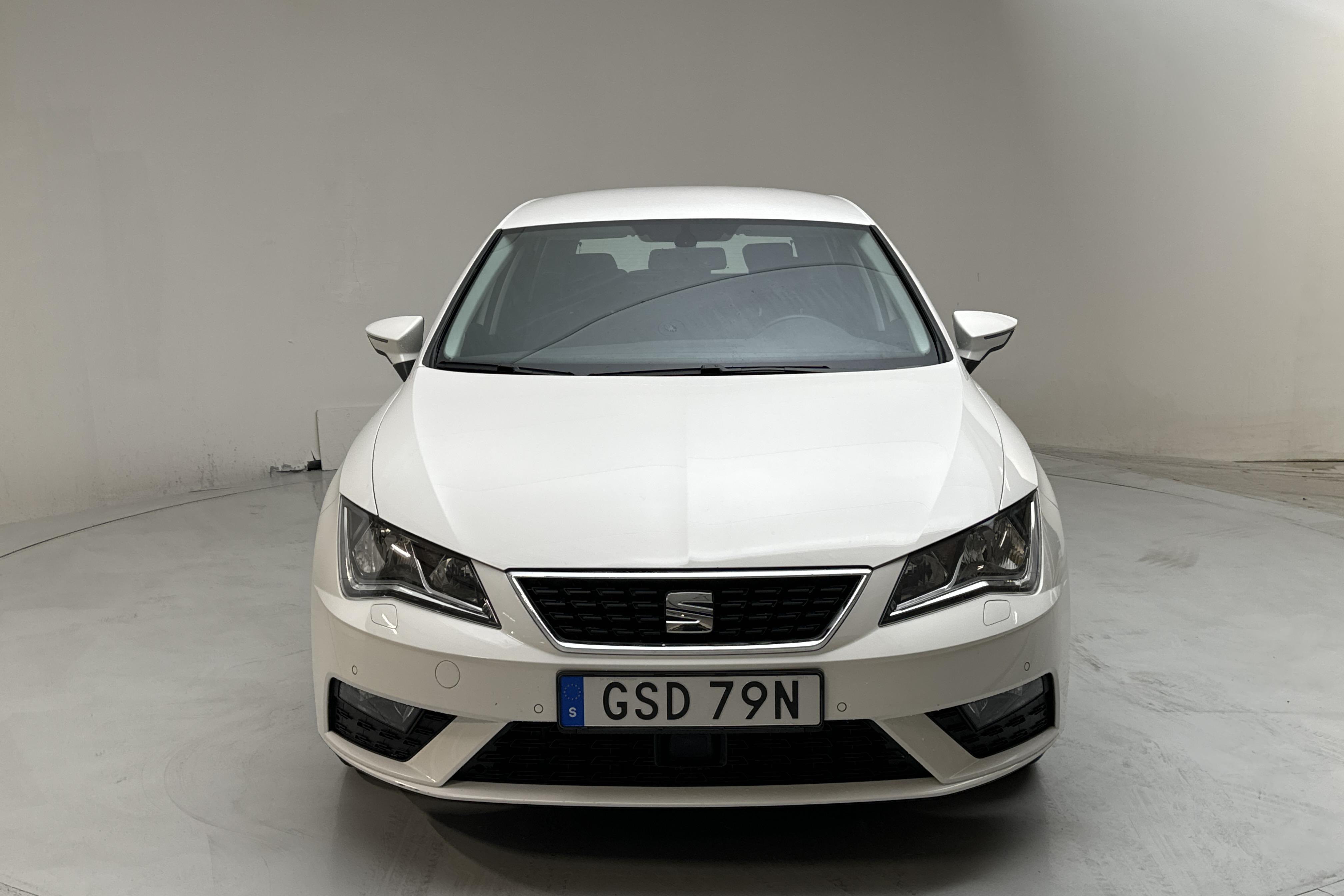 Seat Leon 1.6 TDI 5dr (115hk) - 53 140 km - Manuaalinen - valkoinen - 2020