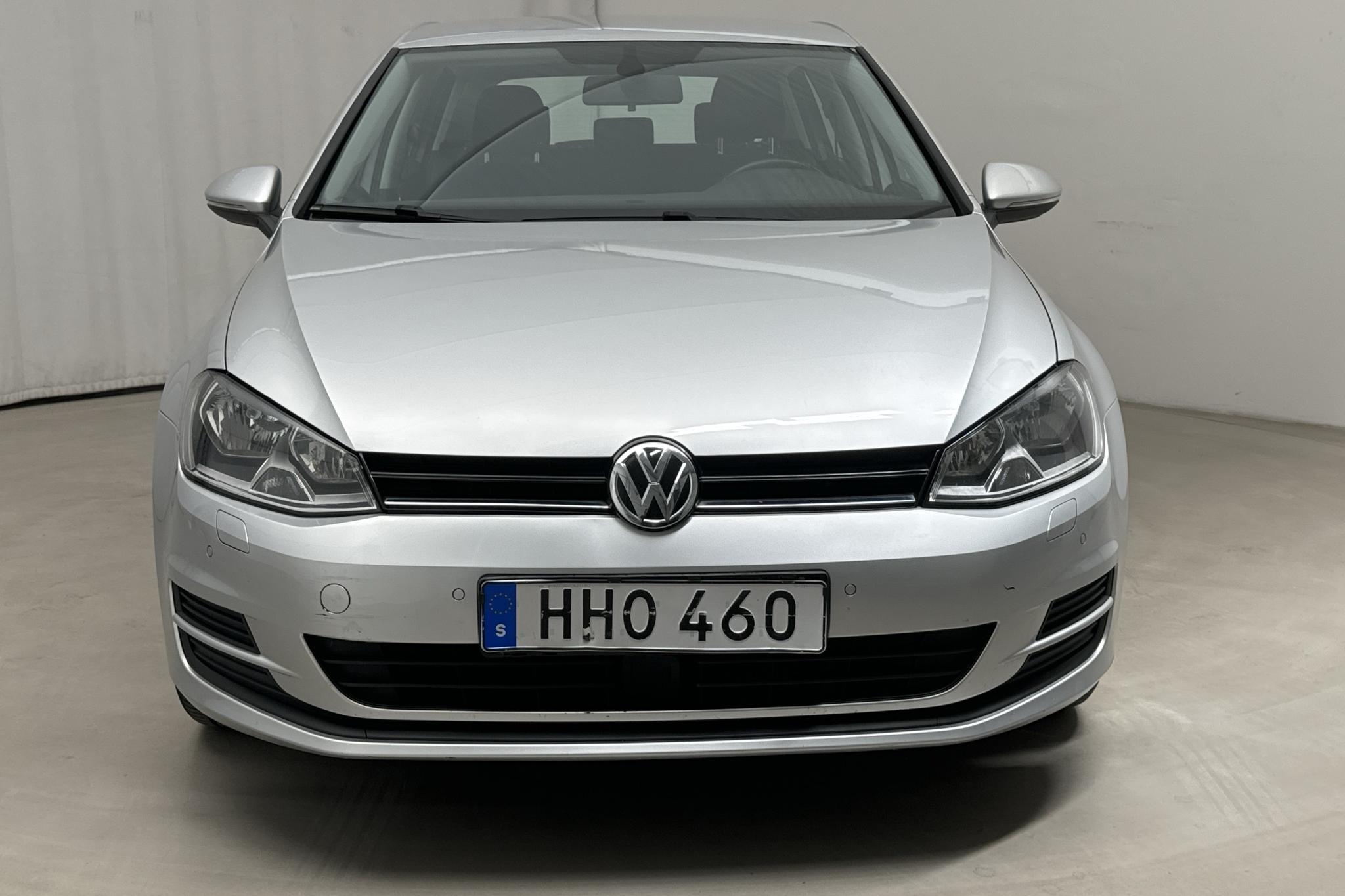 VW Golf VII 1.2 TSI 5dr (110hk) - 81 980 km - Käsitsi - hõbe - 2016