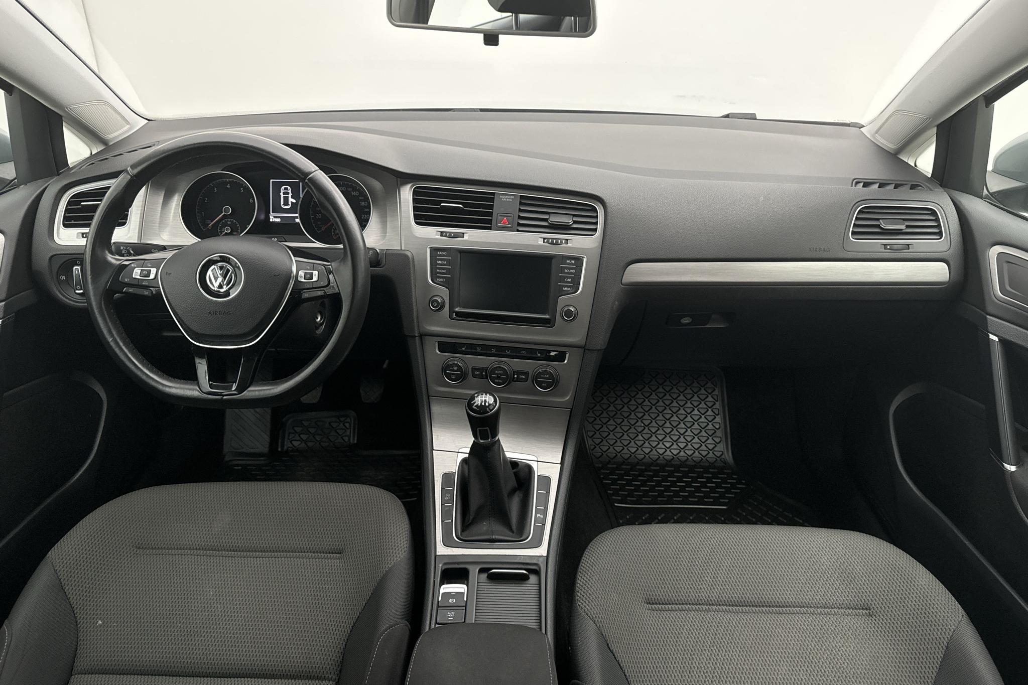 VW Golf VII 1.2 TSI 5dr (110hk) - 81 980 km - Käsitsi - hõbe - 2016