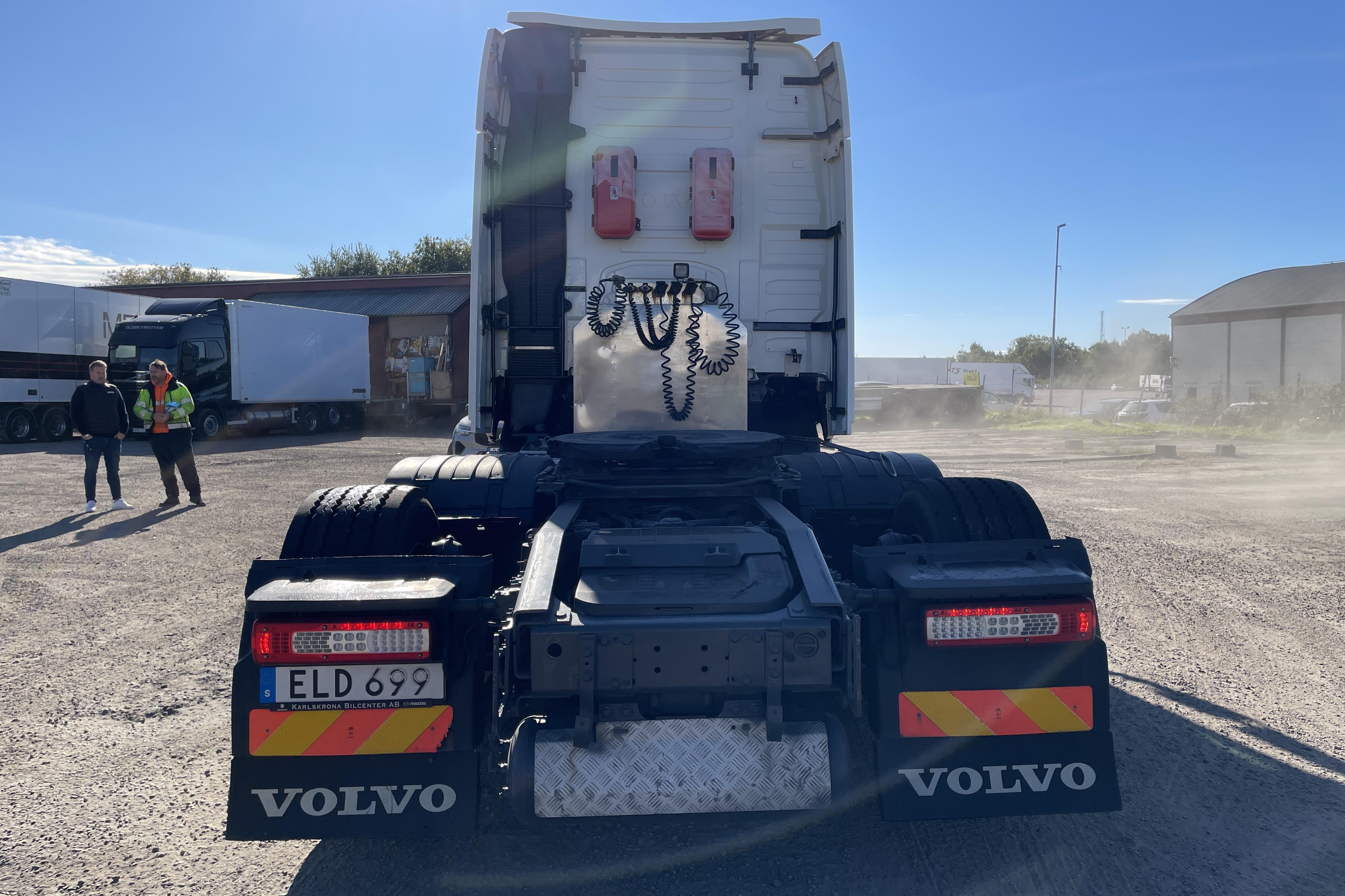 Volvo FH 500 - 1 046 048 km - Automatyczna - biały - 2014