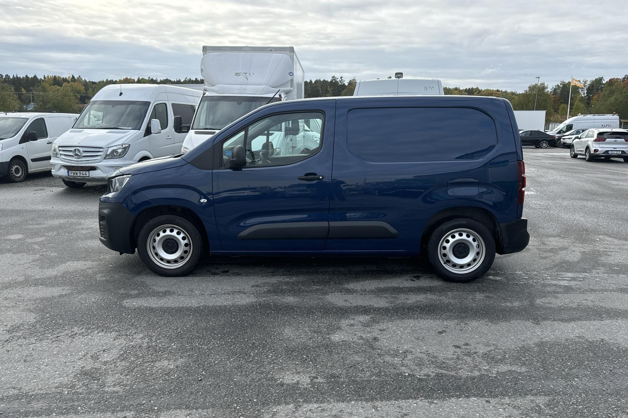 Peugeot Partner 1.5 HDI Skåp (130hk) - 96 850 km - Automaattinen - sininen - 2019