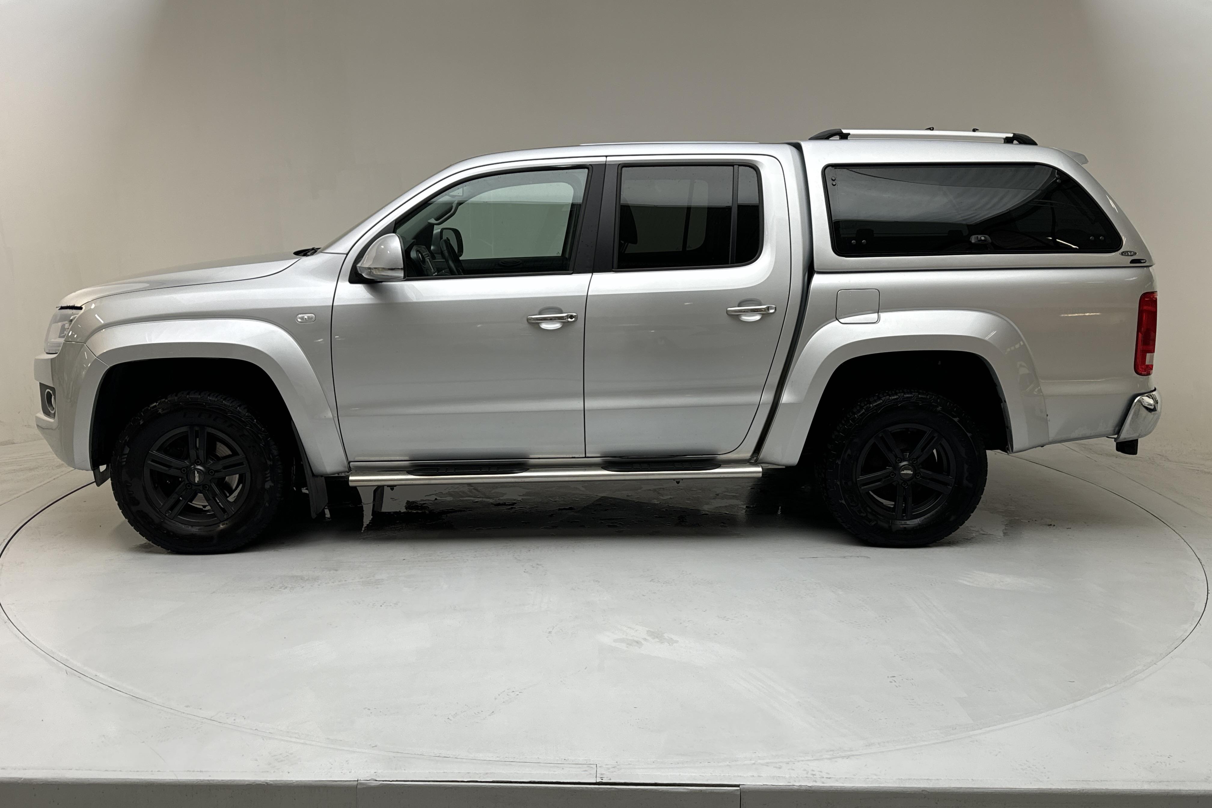 VW Amarok 2.0 TDI 4motion (180hk) - 321 350 km - Automatyczna - srebro - 2015