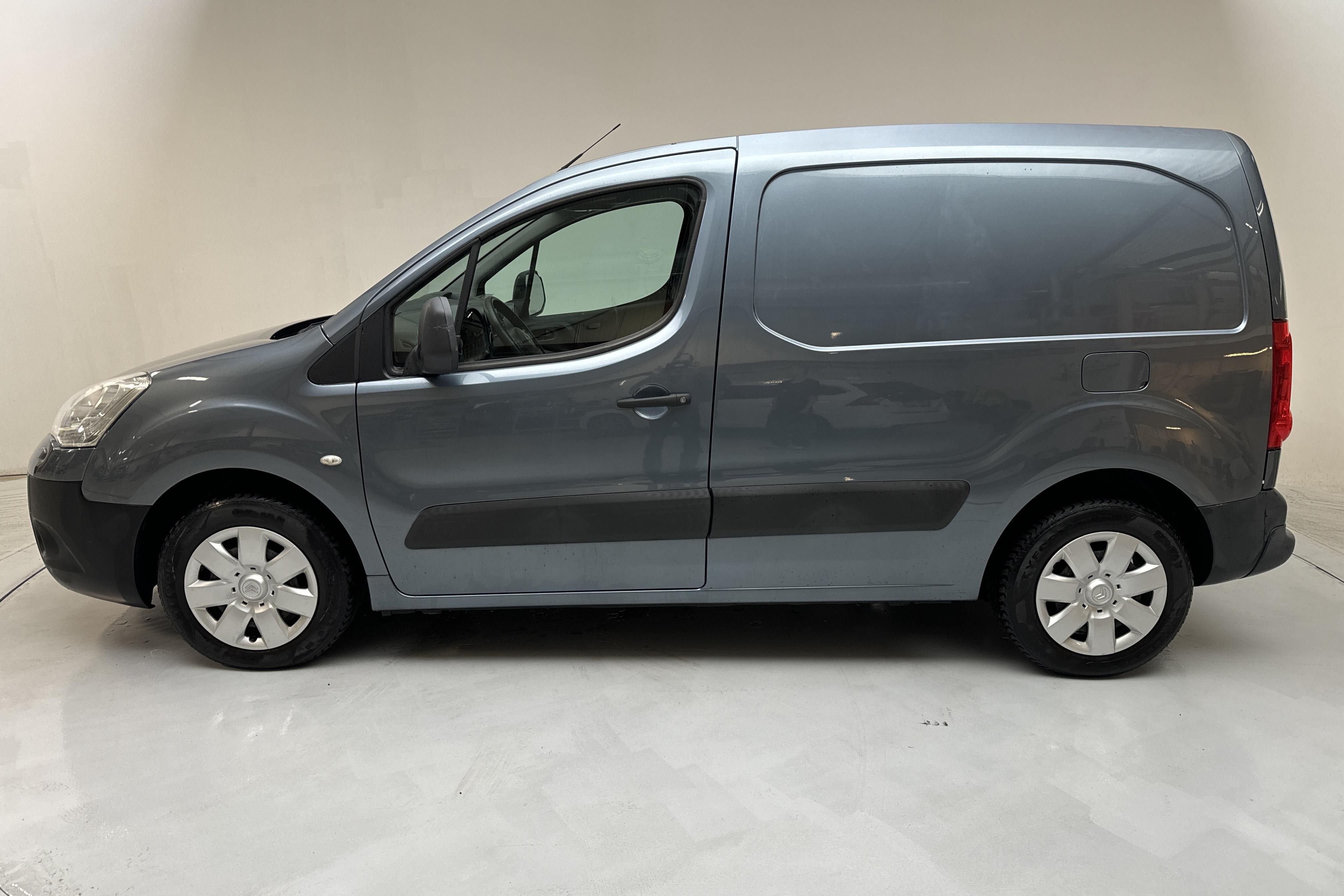 Citroen Berlingo III 1.6 HDi Skåp (90hk) - 125 780 km - Käsitsi - Dark Grey - 2010