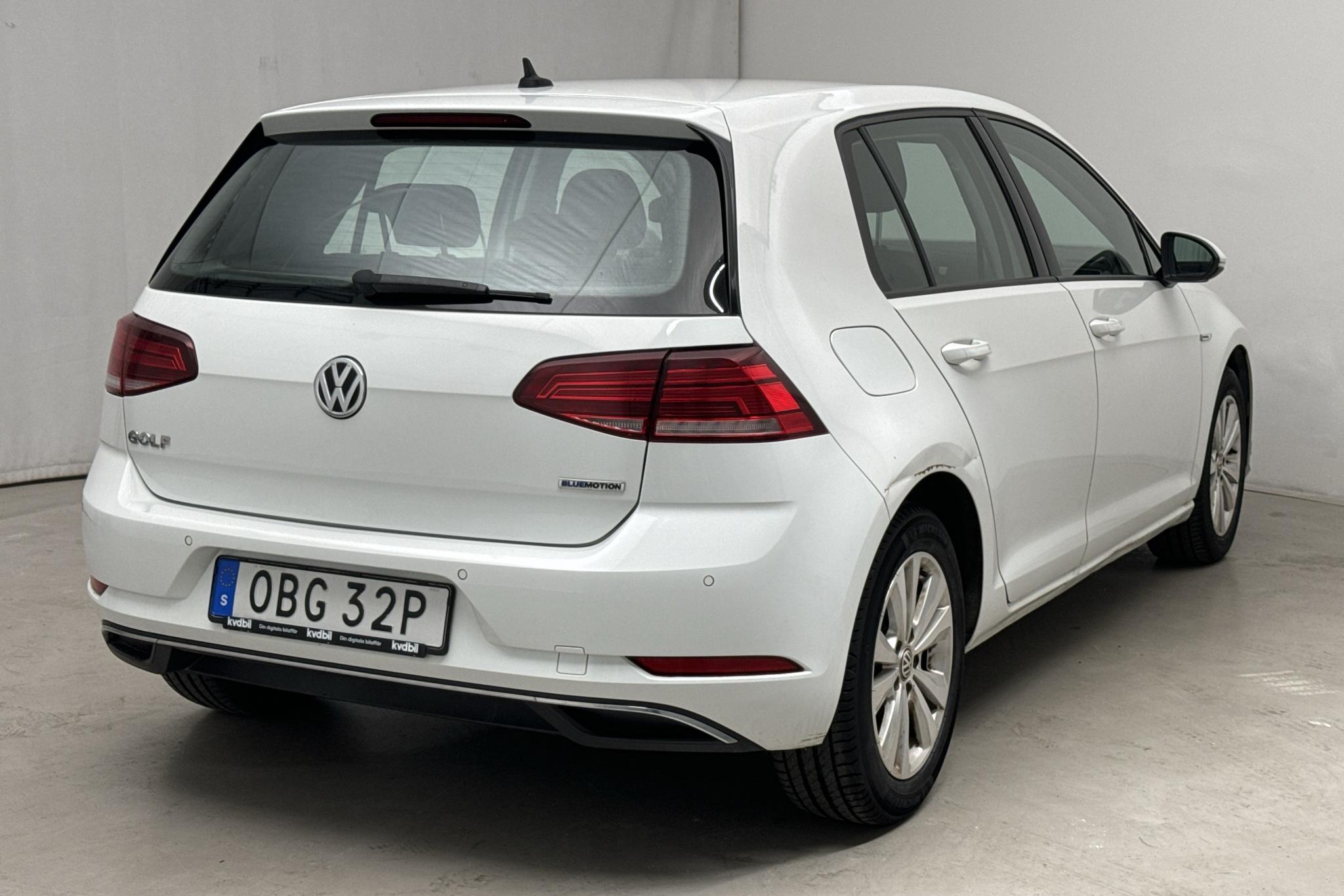 VW Golf VII 1.5 TGI 5dr (130hk) - 108 300 km - Automatic - white - 2019