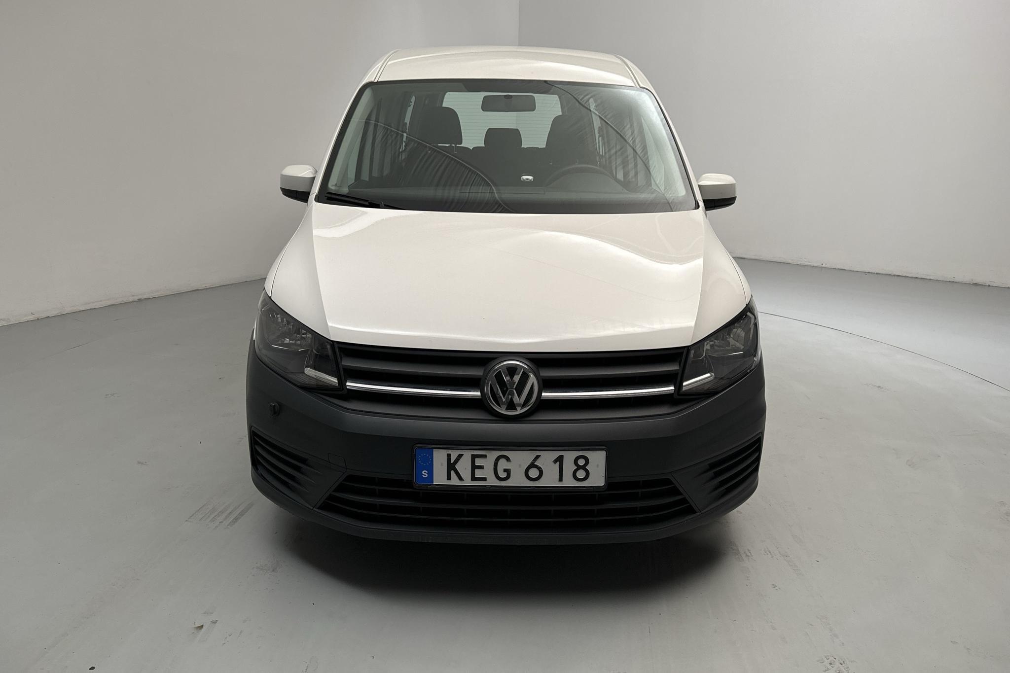 VW Caddy Life Maxi 2.0 TDI (102hk) - 74 340 km - Automaattinen - valkoinen - 2017