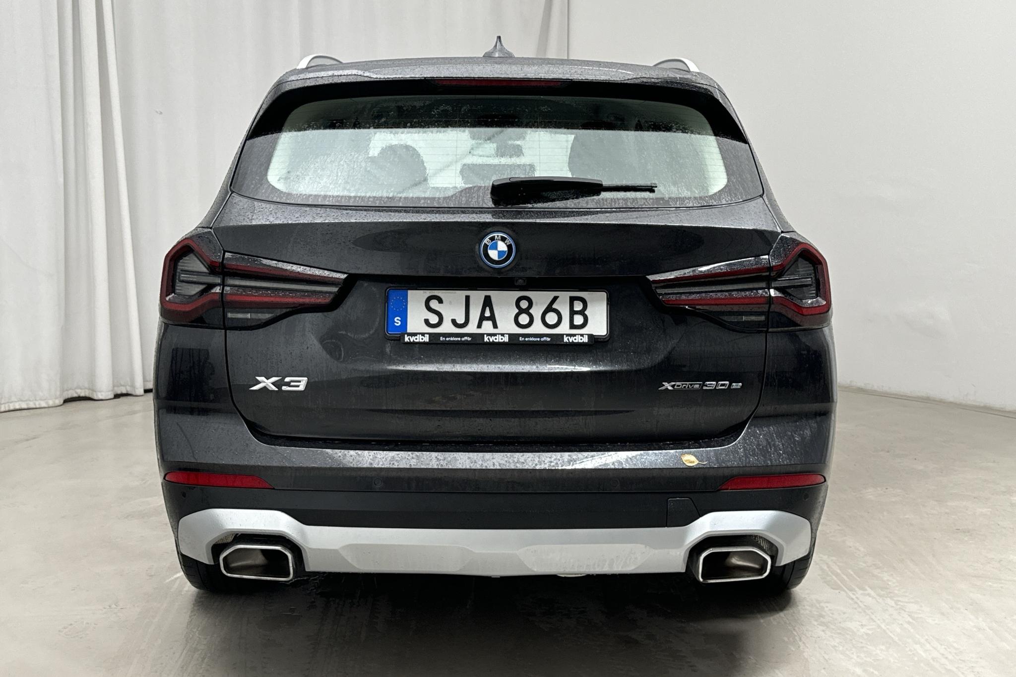 BMW X3 xDrive30e, G01 LCI (292hk) - 57 430 km - Automatyczna - szary - 2022