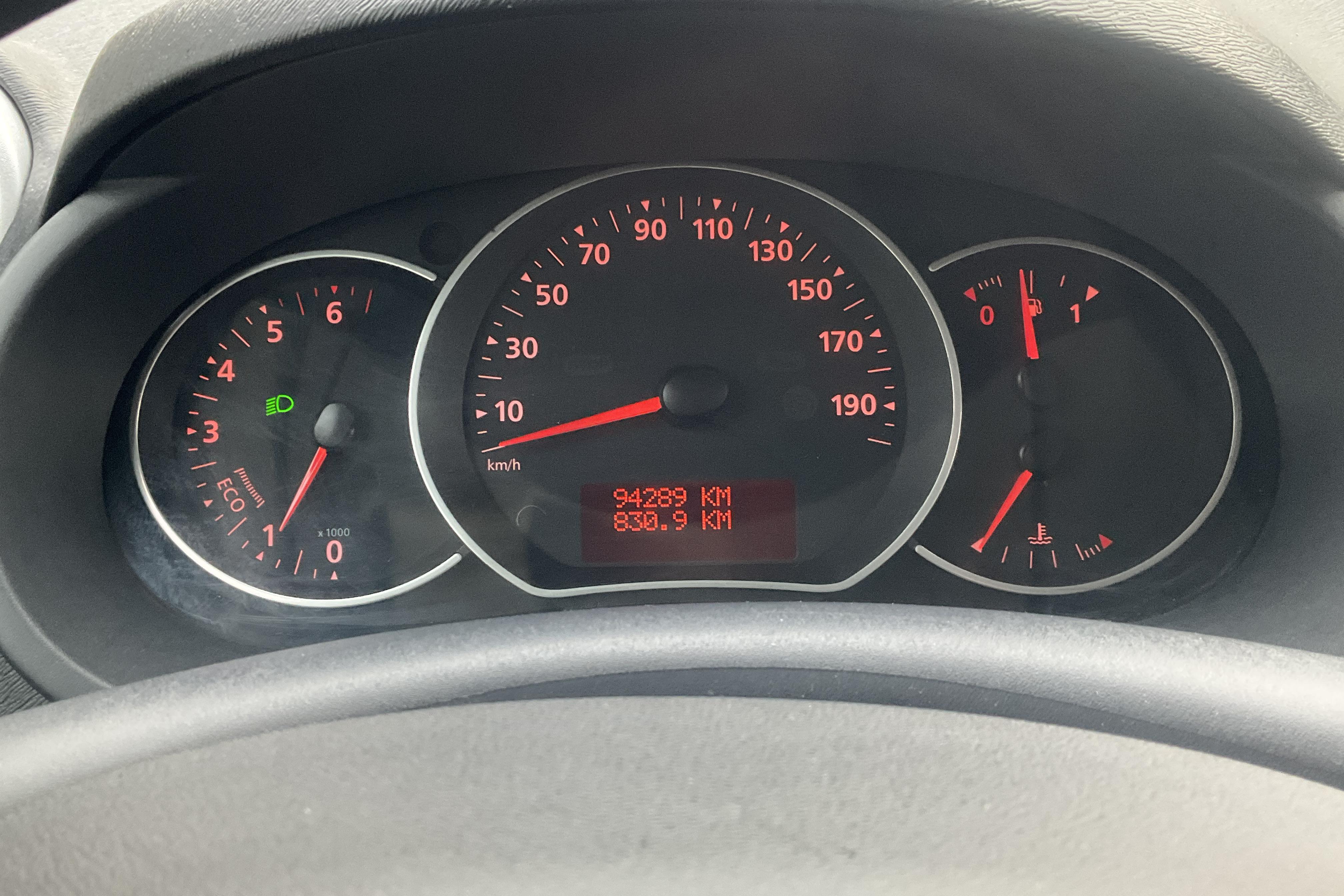 Renault Kangoo 1.5 dCi Maxi skåp (90hk) - 94 280 km - Manualna - biały - 2019