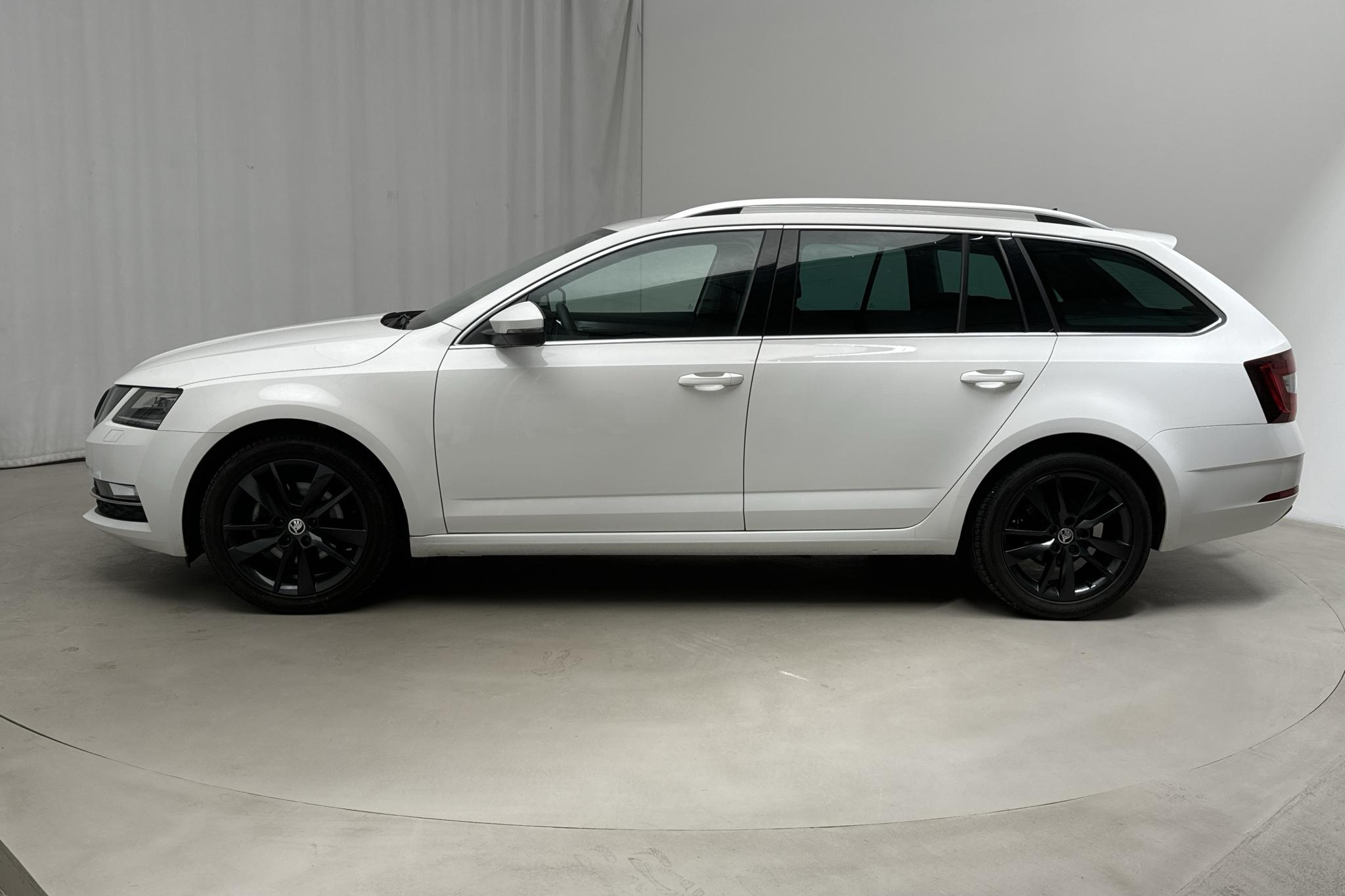 Skoda Octavia III 1.0 TSI Combi (115hk) - 25 750 km - Automatic - white - 2019