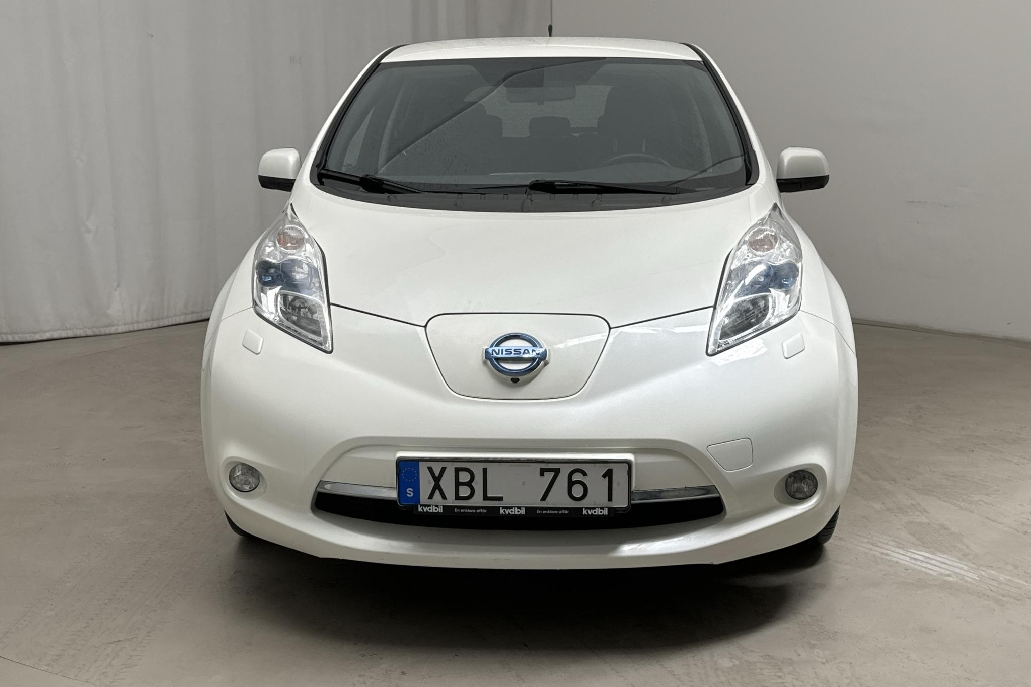 Nissan LEAF 5dr (109hk) - 104 100 km - Automaatne - valge - 2013