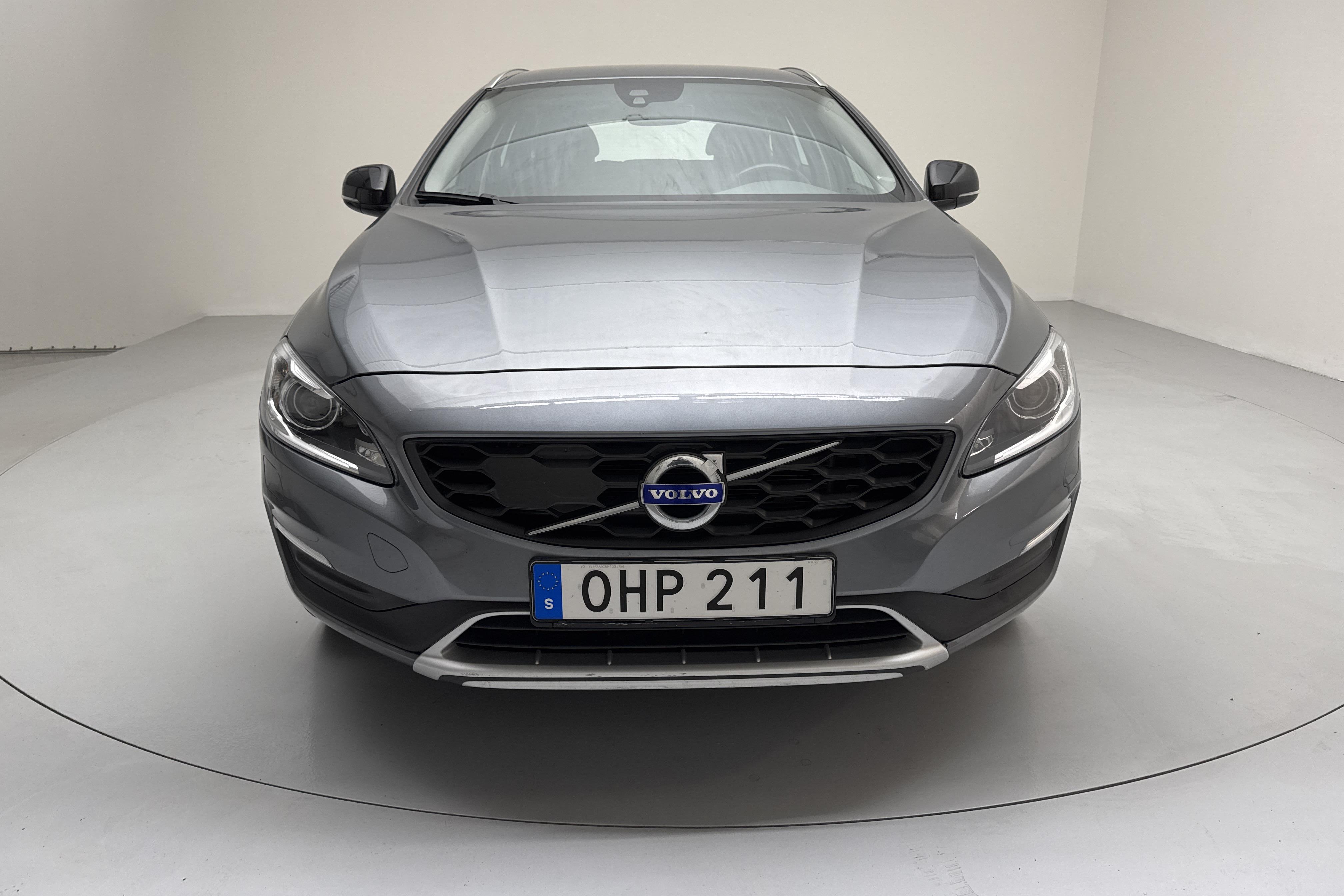 Volvo V60 D4 Cross Country AWD (190hk) - 51 750 km - Automaatne - hall - 2017