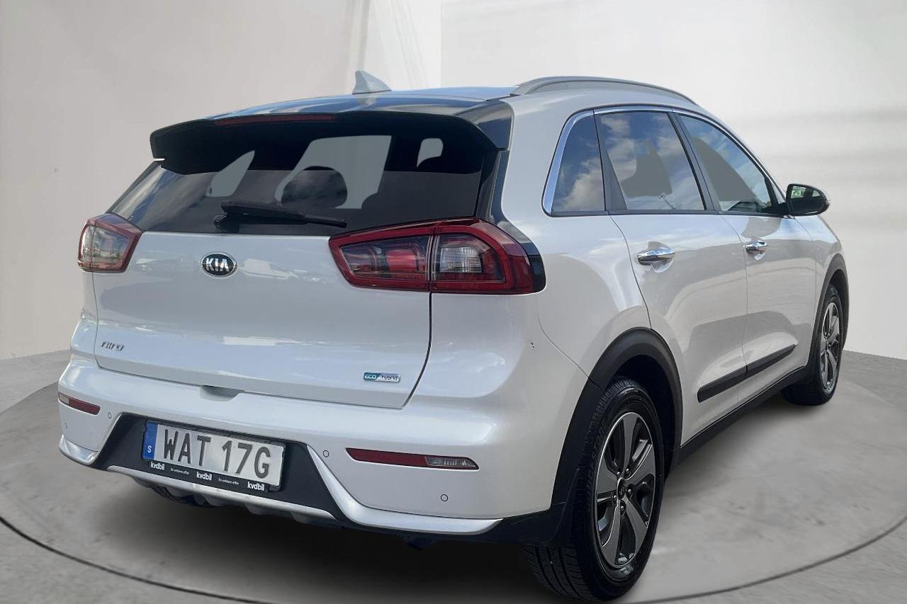 KIA Niro Hybrid 1.6 (141hk) - 59 830 km - Automaatne - valge - 2018