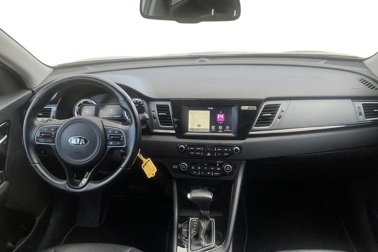 KIA Niro Hybrid 1.6 (141hk) - 59 830 km - Automaatne - valge - 2018