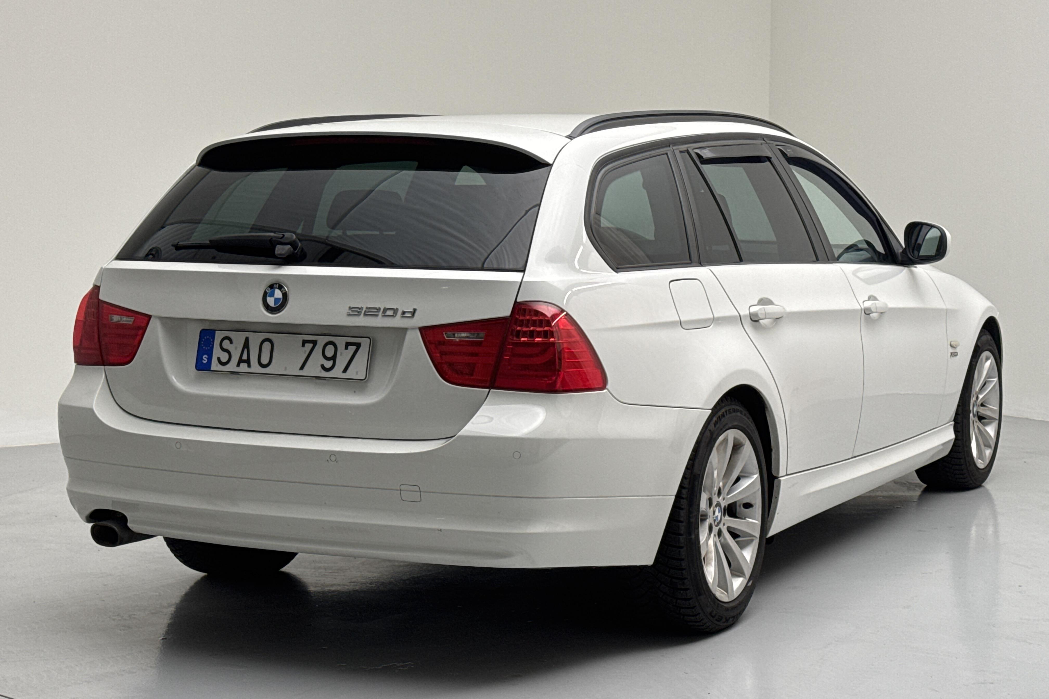 BMW 320d xDrive Touring, E91 (184hk) - 20 644 mil - Manuell - vit - 2011