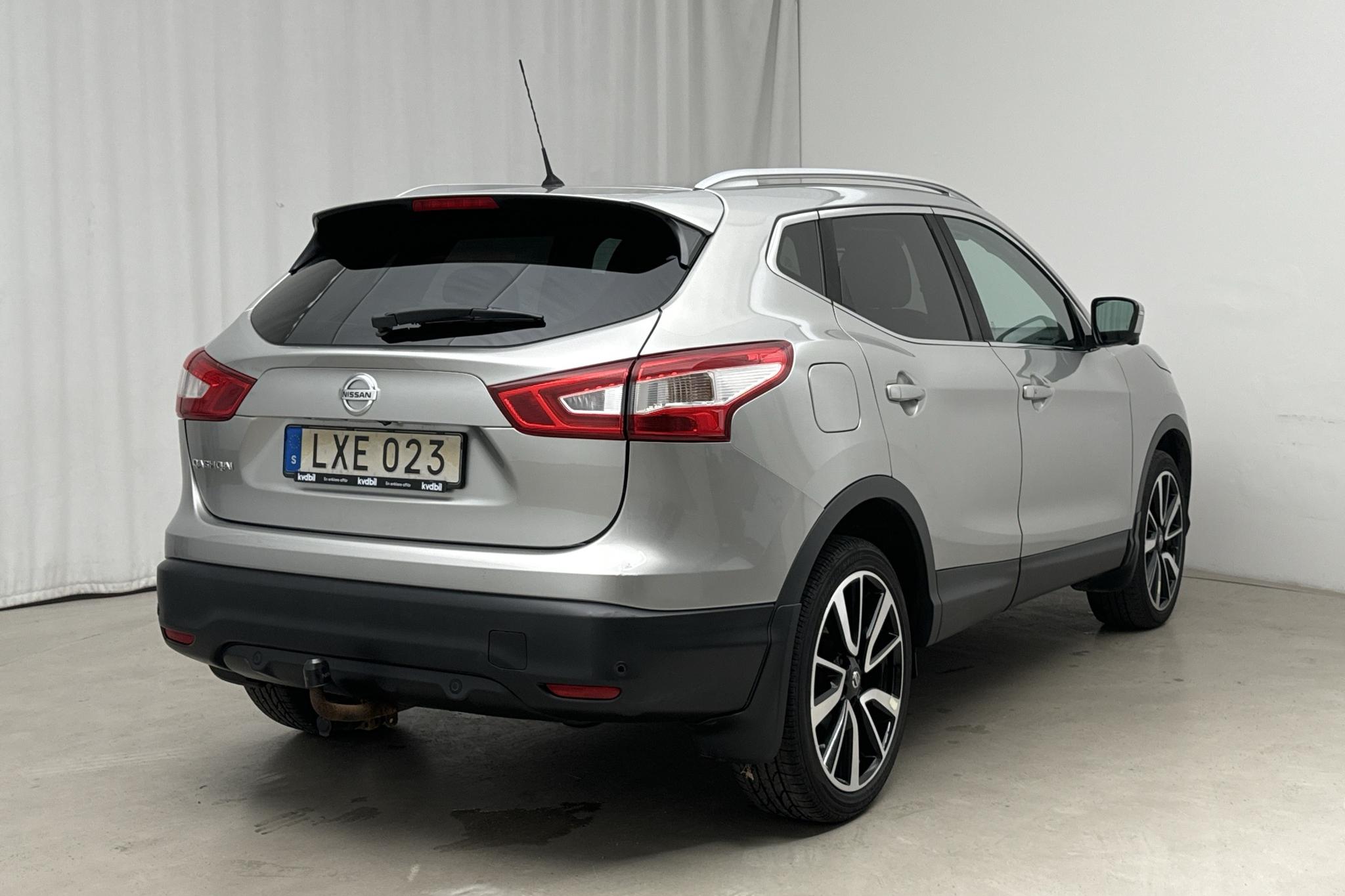 Nissan Qashqai 1.2 (115hk) - 55 560 km - Automaatne - hõbe - 2016