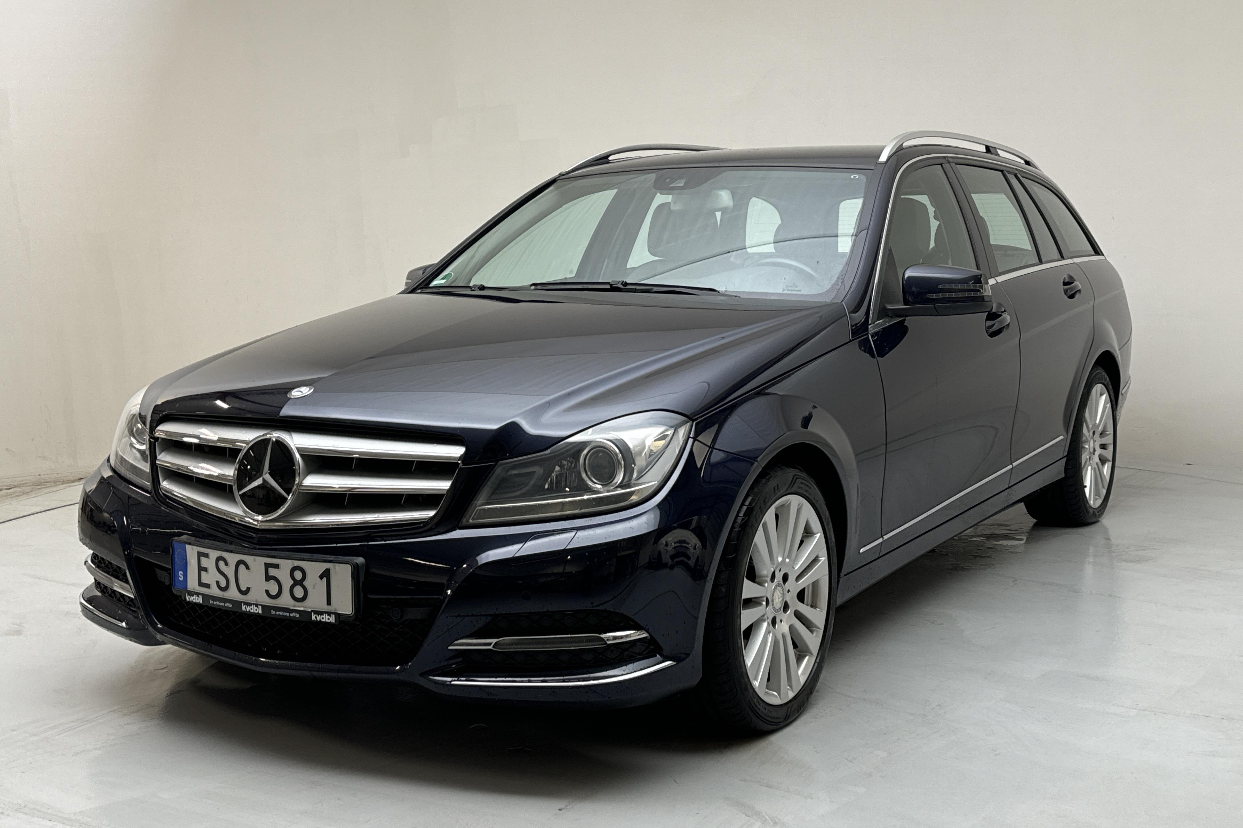 Mercedes C 300 CDI 4Matic Kombi BlueEfficiency S204 (231hk) - 187 540 km - Automaattinen - Dark Blue - 2013