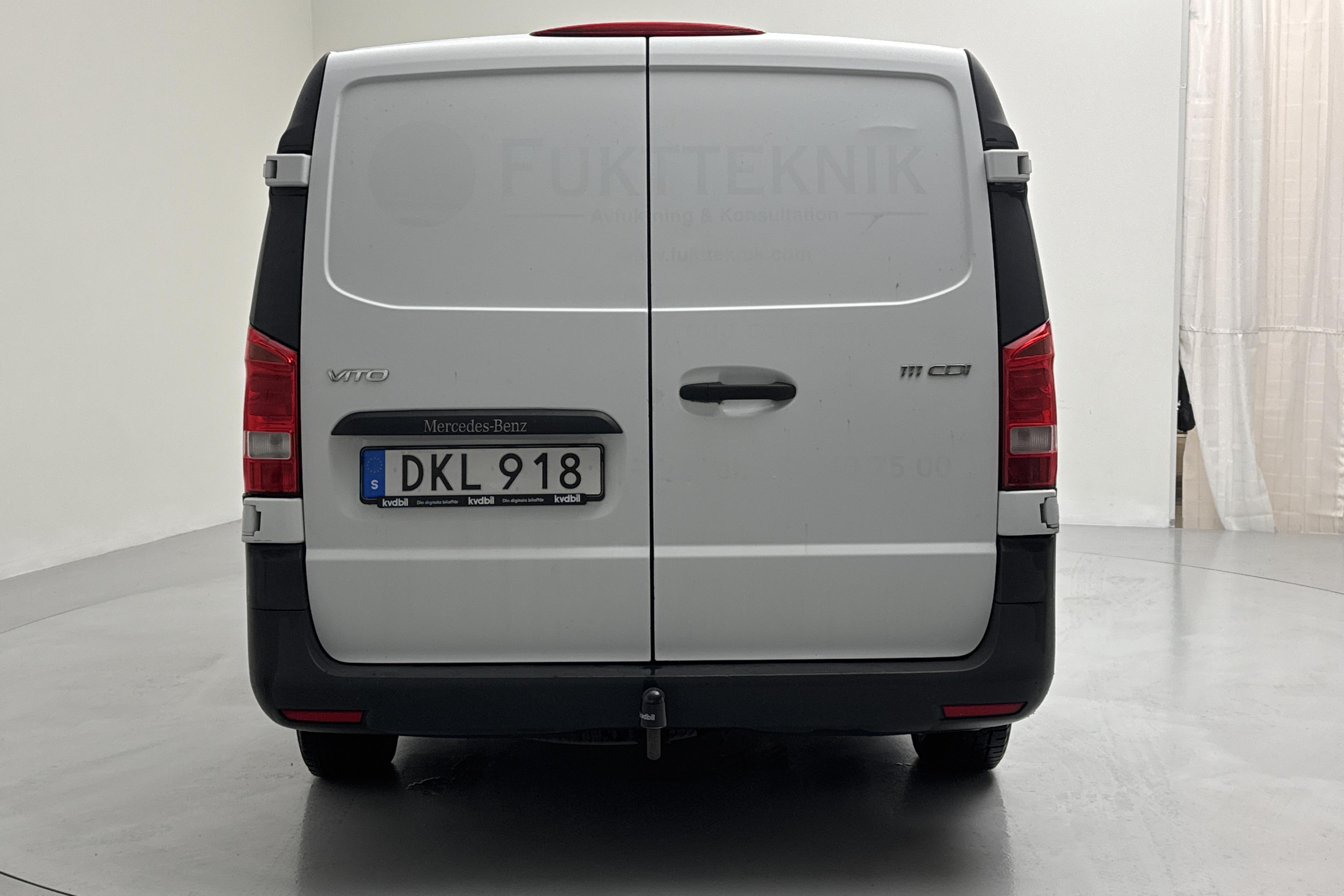 Mercedes Vito 111 CDI W640 (114hk) - 132 590 km - Käsitsi - valge - 2017