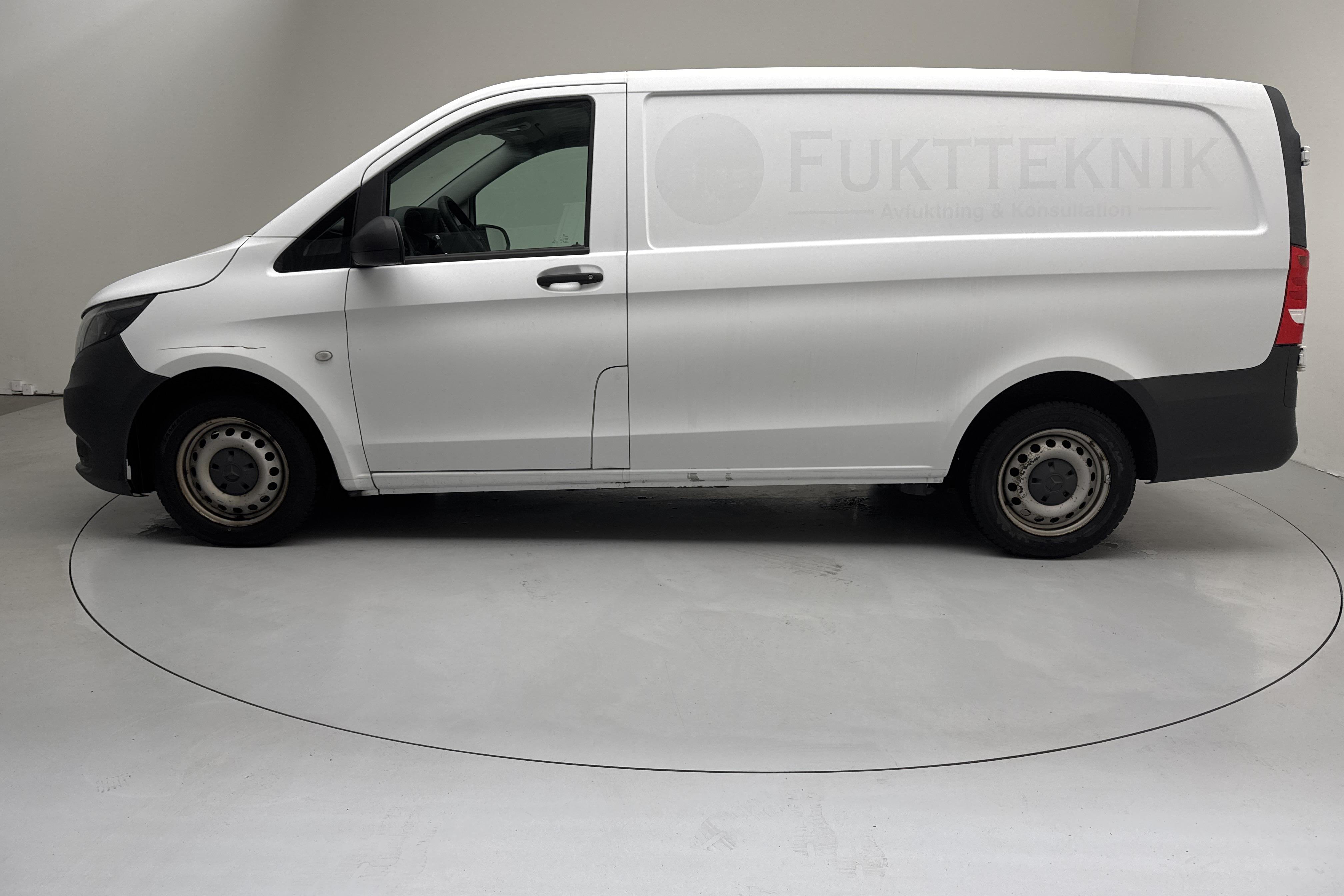 Mercedes Vito 111 CDI W640 (114hk) - 132 590 km - Manuaalinen - valkoinen - 2017