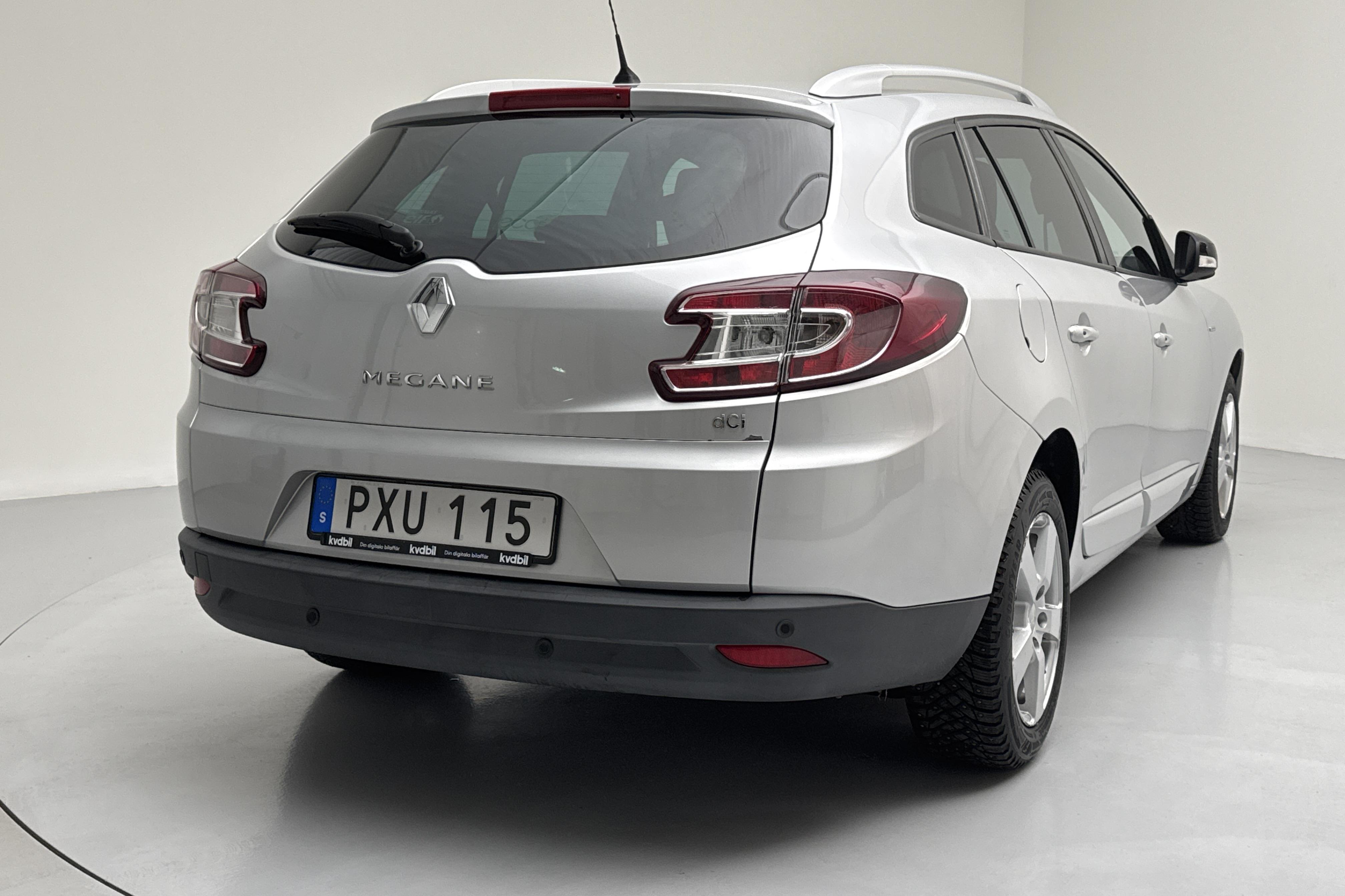 Renault Mégane Phas III 1.5 dCi Sports Tourer (110hk) - 8 326 mil - Manuell - silver - 2015