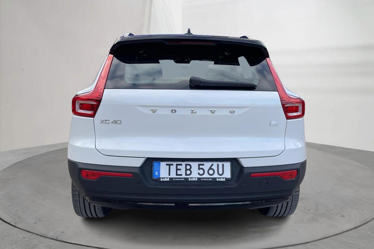 Volvo XC40 P8 Recharge Twin AWD (408hk) - 5 075 mil - Automat - vit - 2021