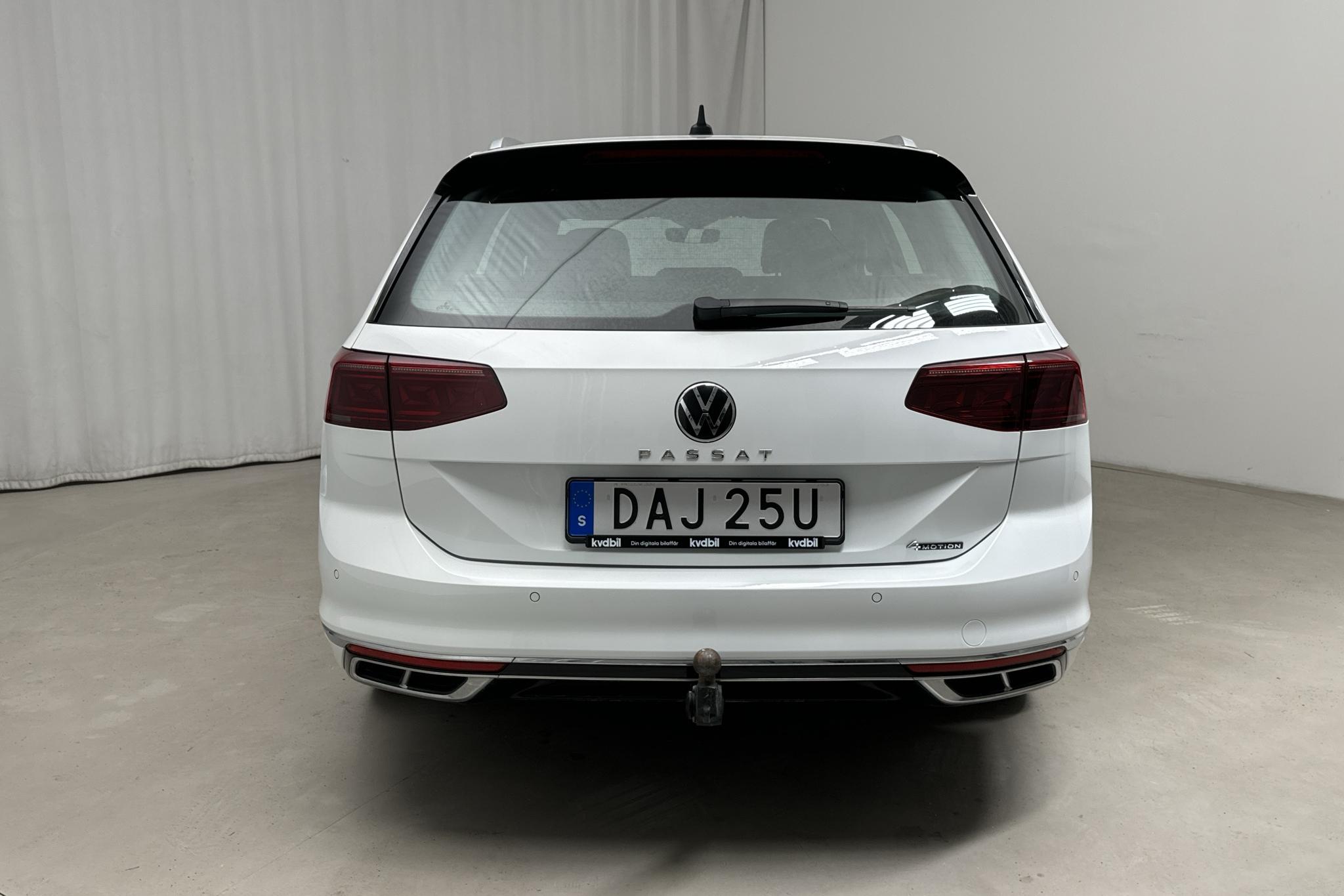 VW Passat 2.0 TDI Sportscombi 4Motion (200hk) - 156 540 km - Automaattinen - valkoinen - 2021