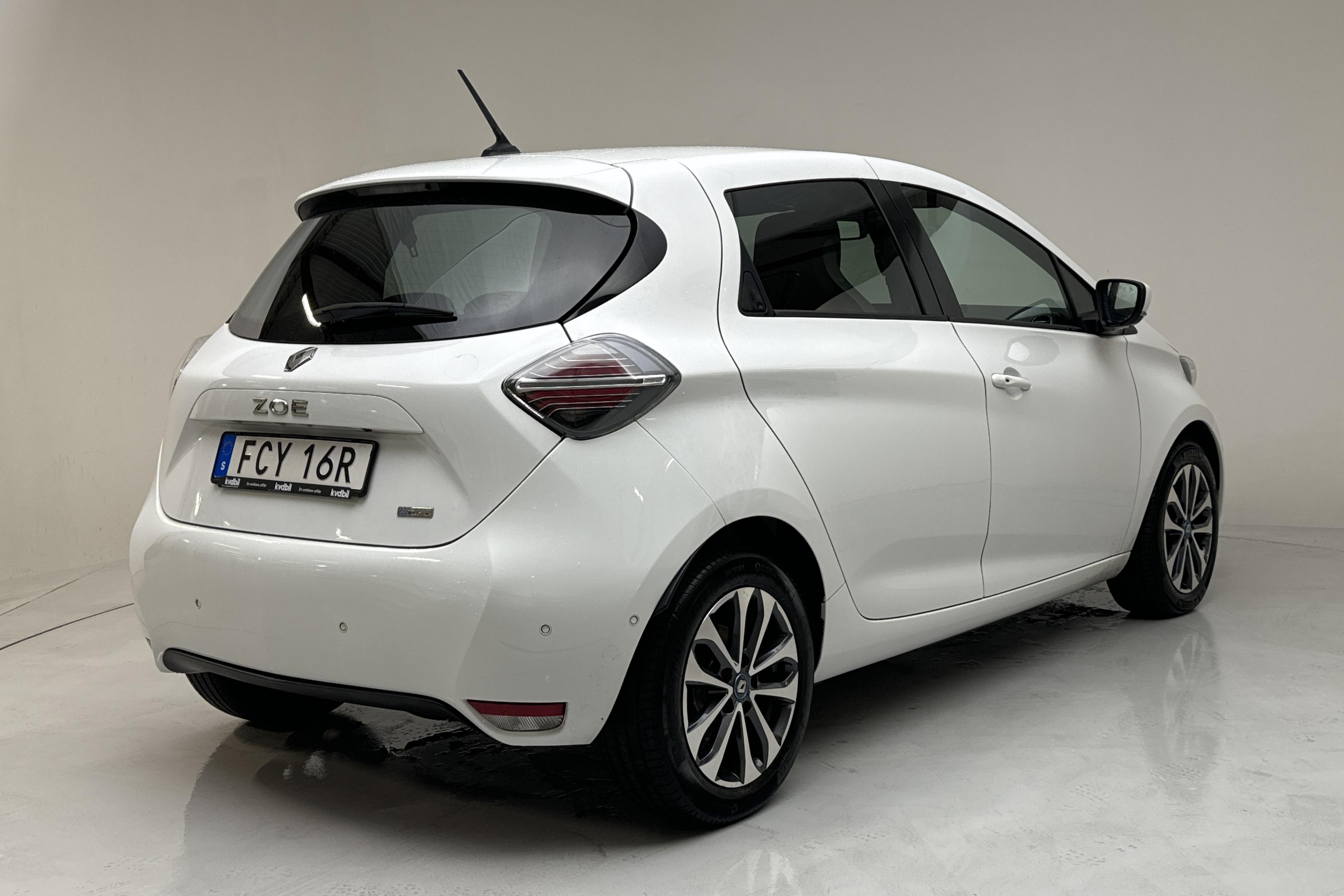 Renault Zoe 52 kWh R135 (135hk) - 6 126 mil - Automat - vit - 2020