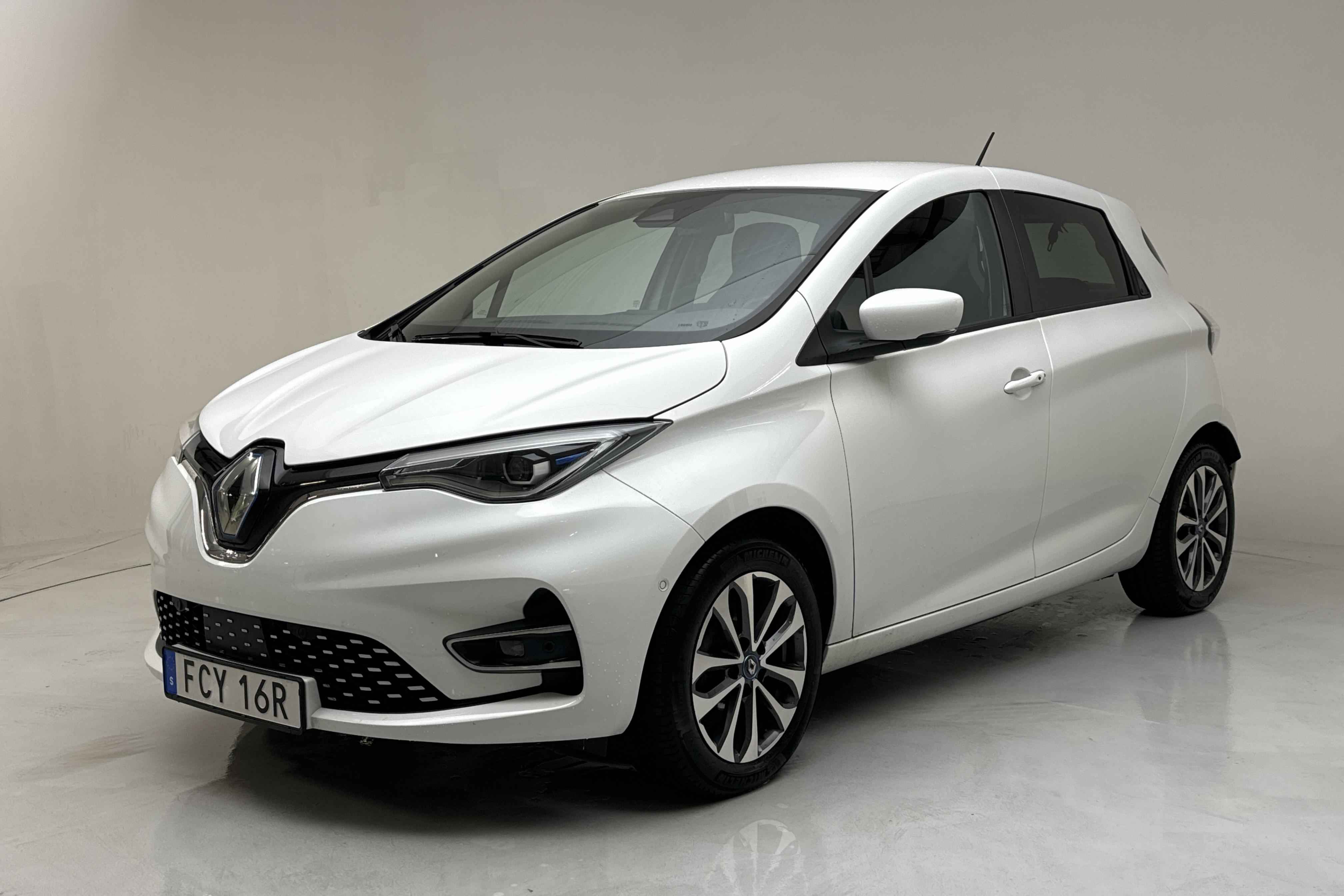 Renault Zoe 52 kWh R135 (135hk) - 6 126 mil - Automat - vit - 2020