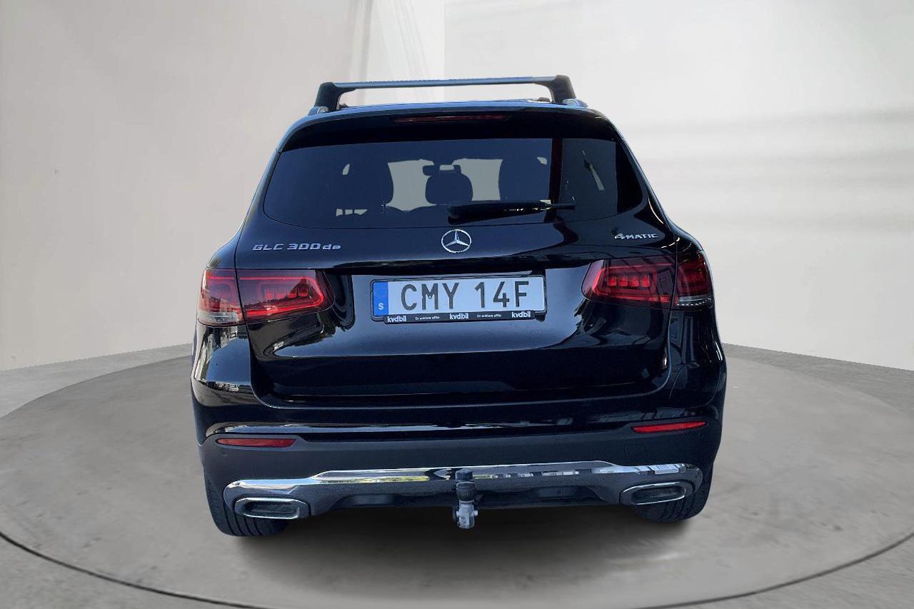 Mercedes GLC 300 de 4MATIC X253 (316hk) - 84 390 km - Automatyczna - czarny - 2021