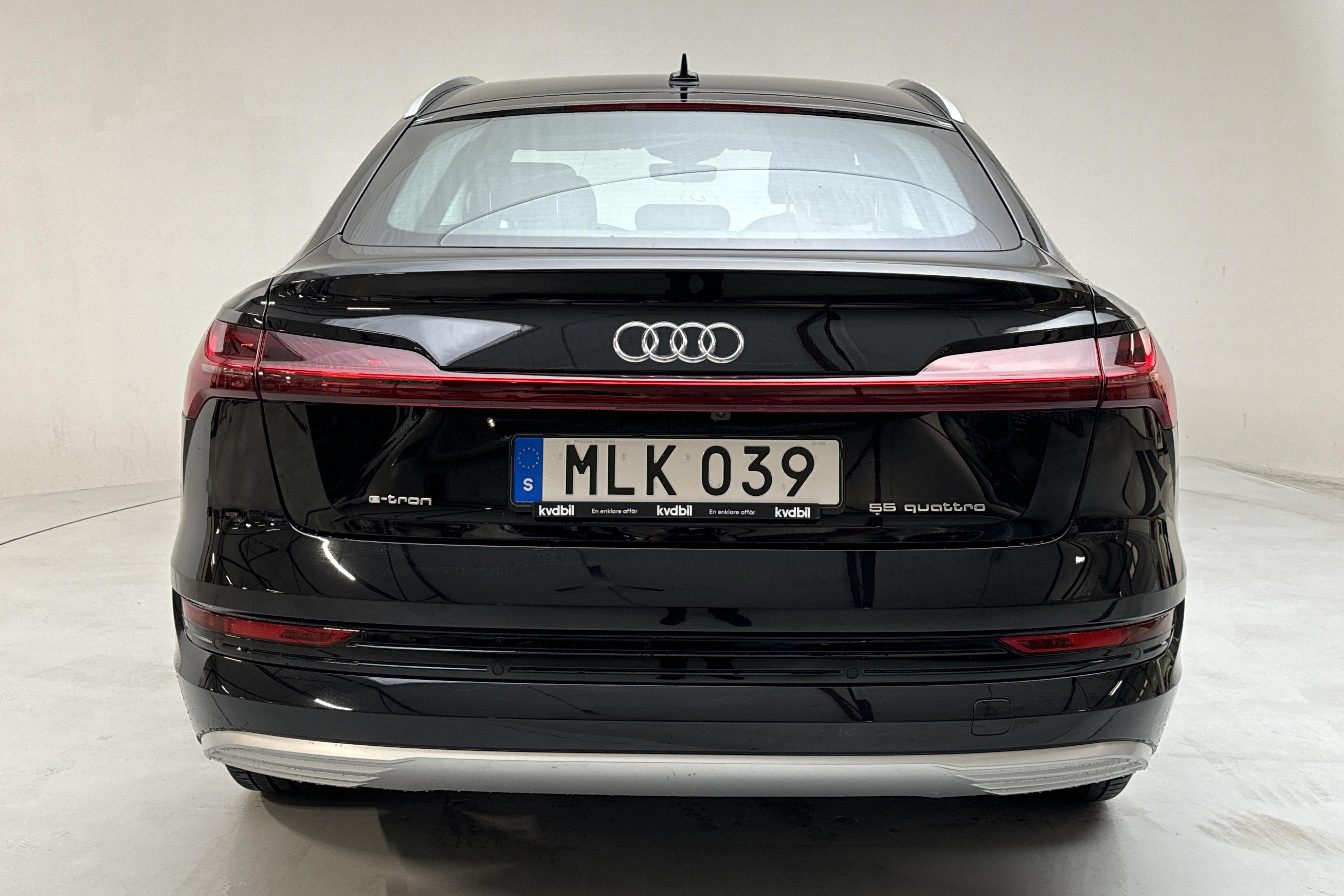 Audi e-tron Sportback 55 quattro 95 kWh (360hk) - 112 620 km - Automaattinen - musta - 2021