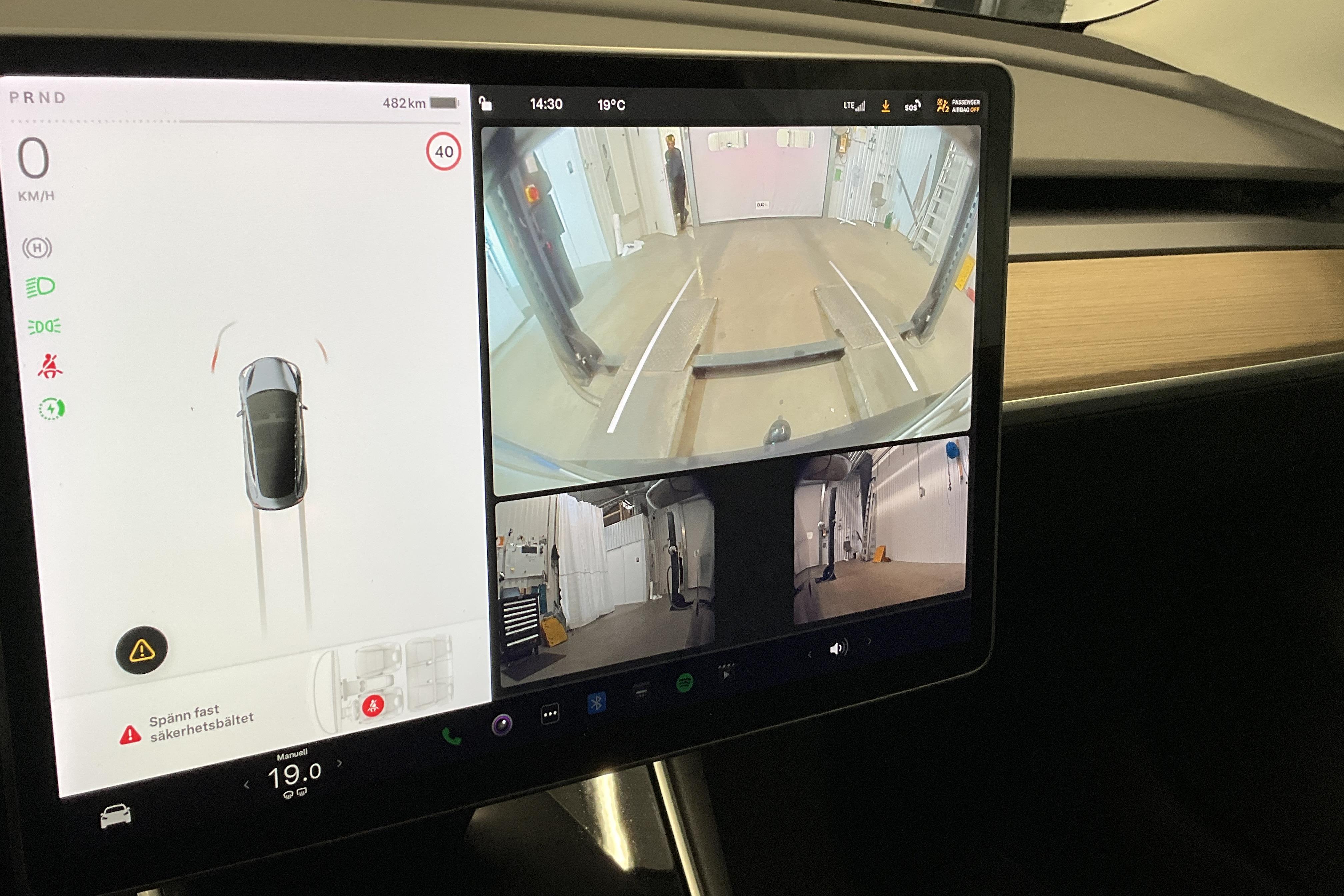 Tesla Model 3 Long Range RWD - 65 000 km - Automatic - gray - 2019