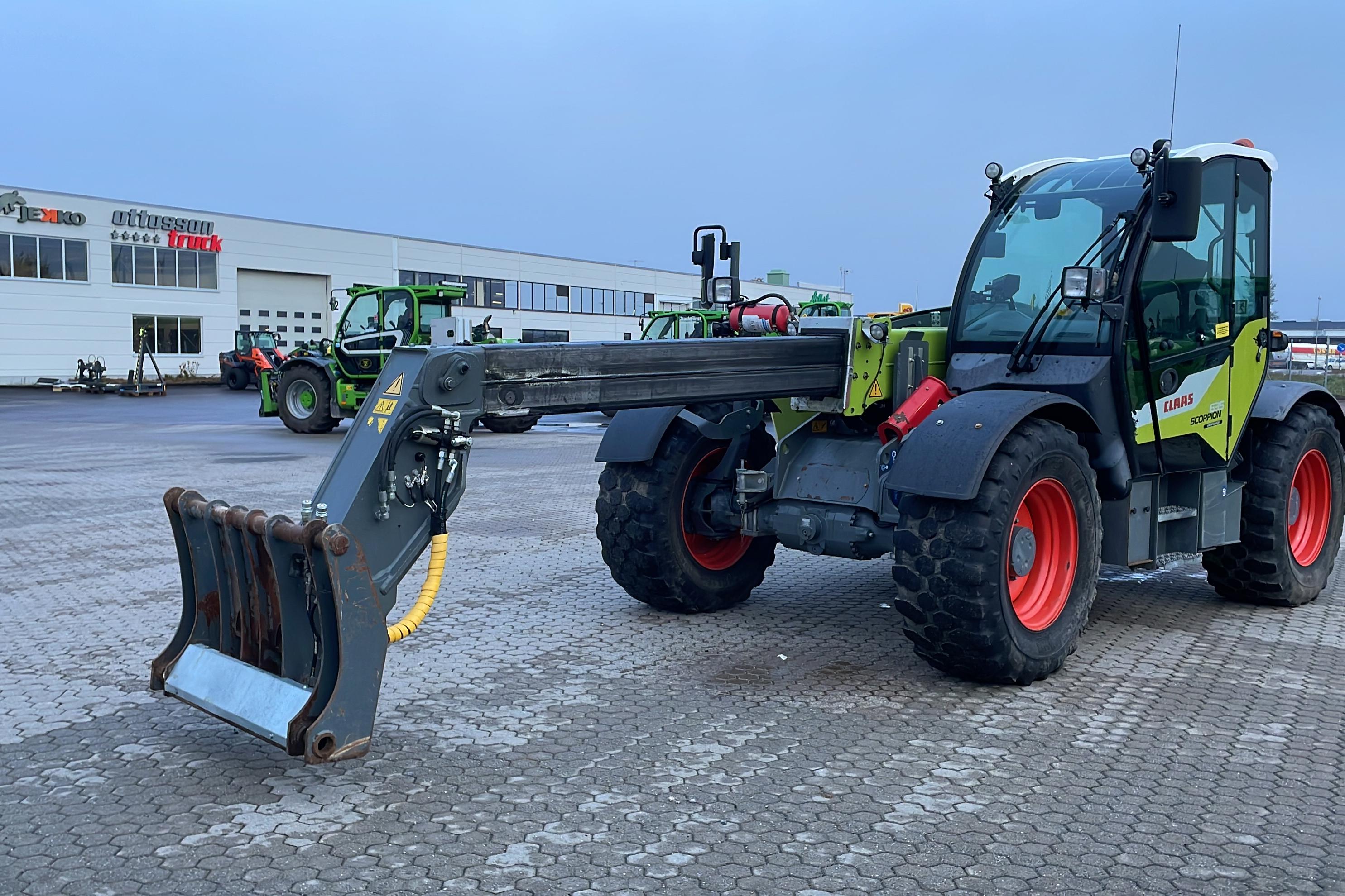 Claas Scorpion 635 Varipower -  - 2019