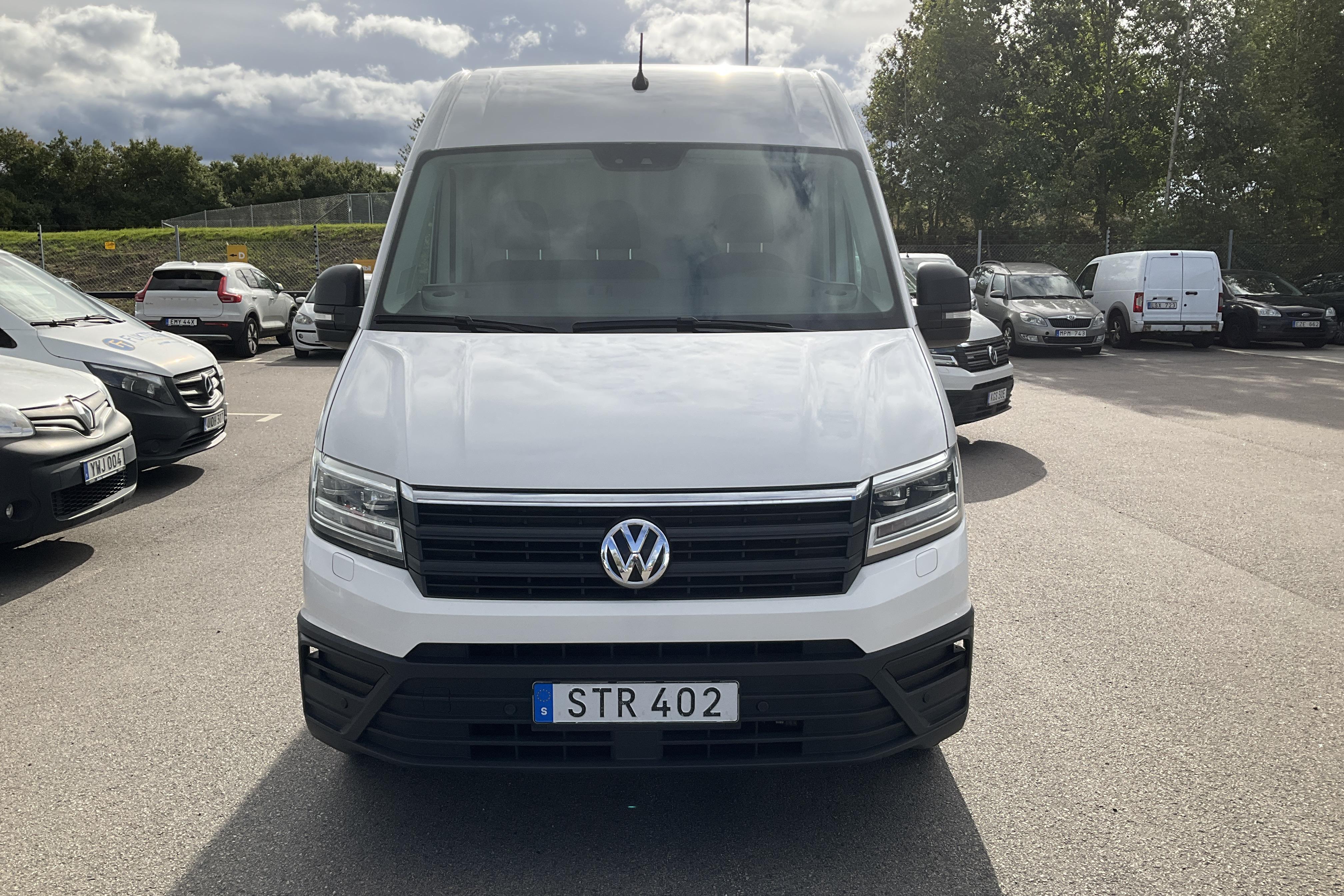 VW Crafter 35 2.0 TDI Skåp (177hk) - 210 410 km - Automaattinen - valkoinen - 2017