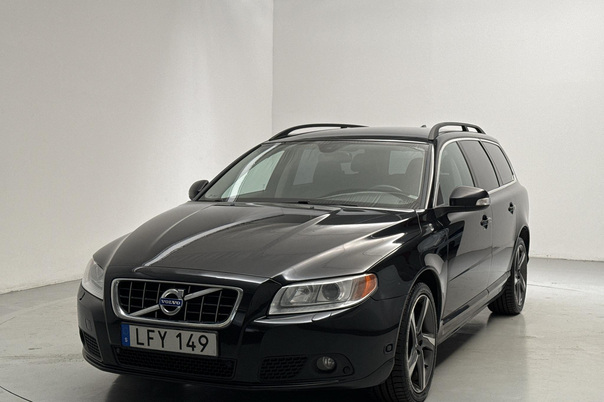 Volvo V70 II D3 (163hk) - 200 200 km - Automatyczna - czarny - 2011