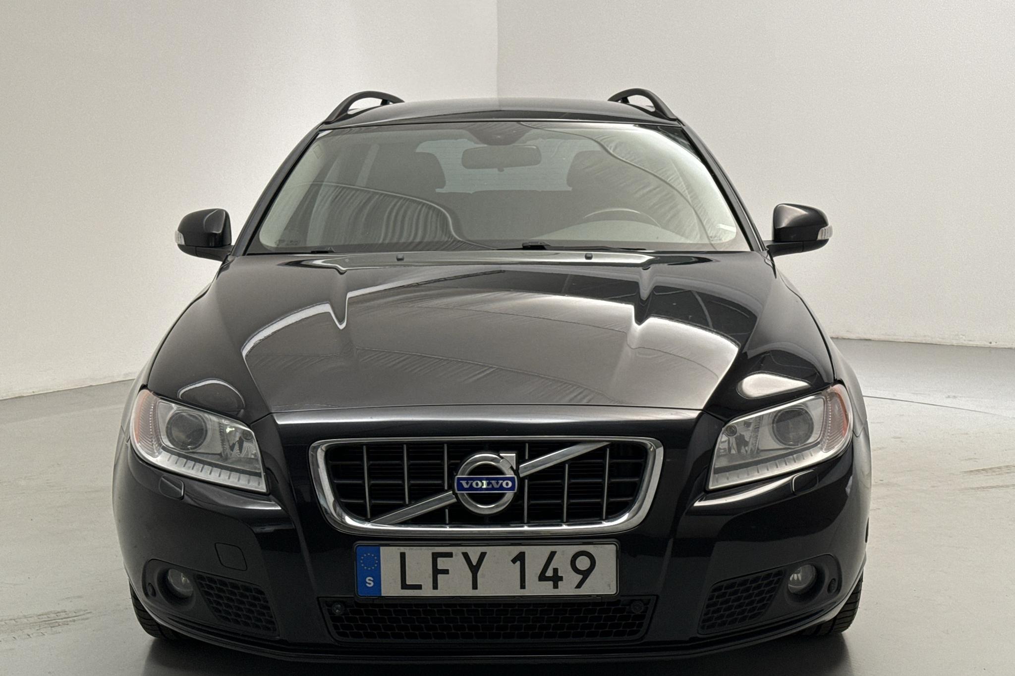 Volvo V70 II D3 (163hk) - 200 200 km - Automatyczna - czarny - 2011