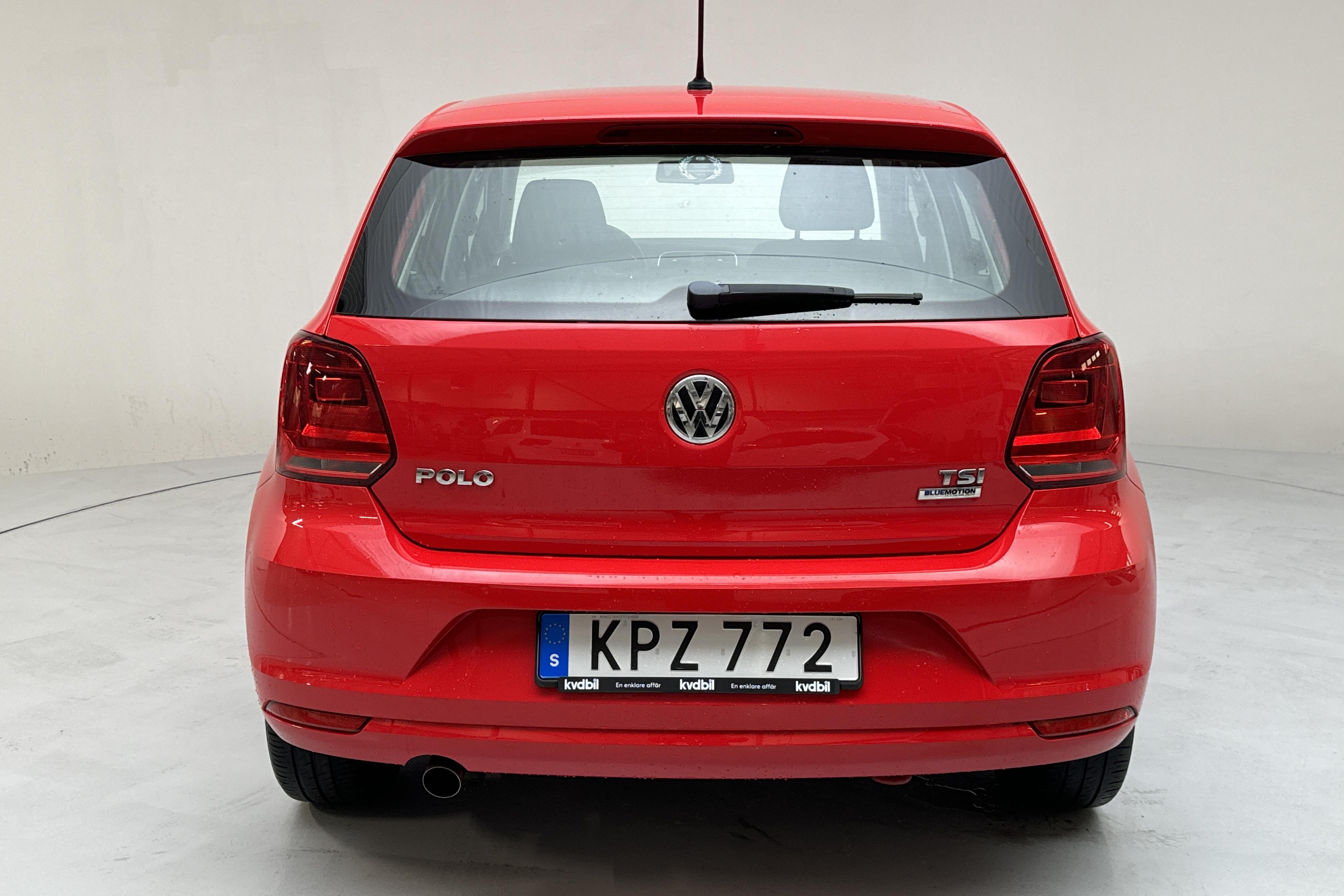 VW Polo 1.2 TSI 5dr (90hk) - 70 020 km - Käsitsi - punane - 2015