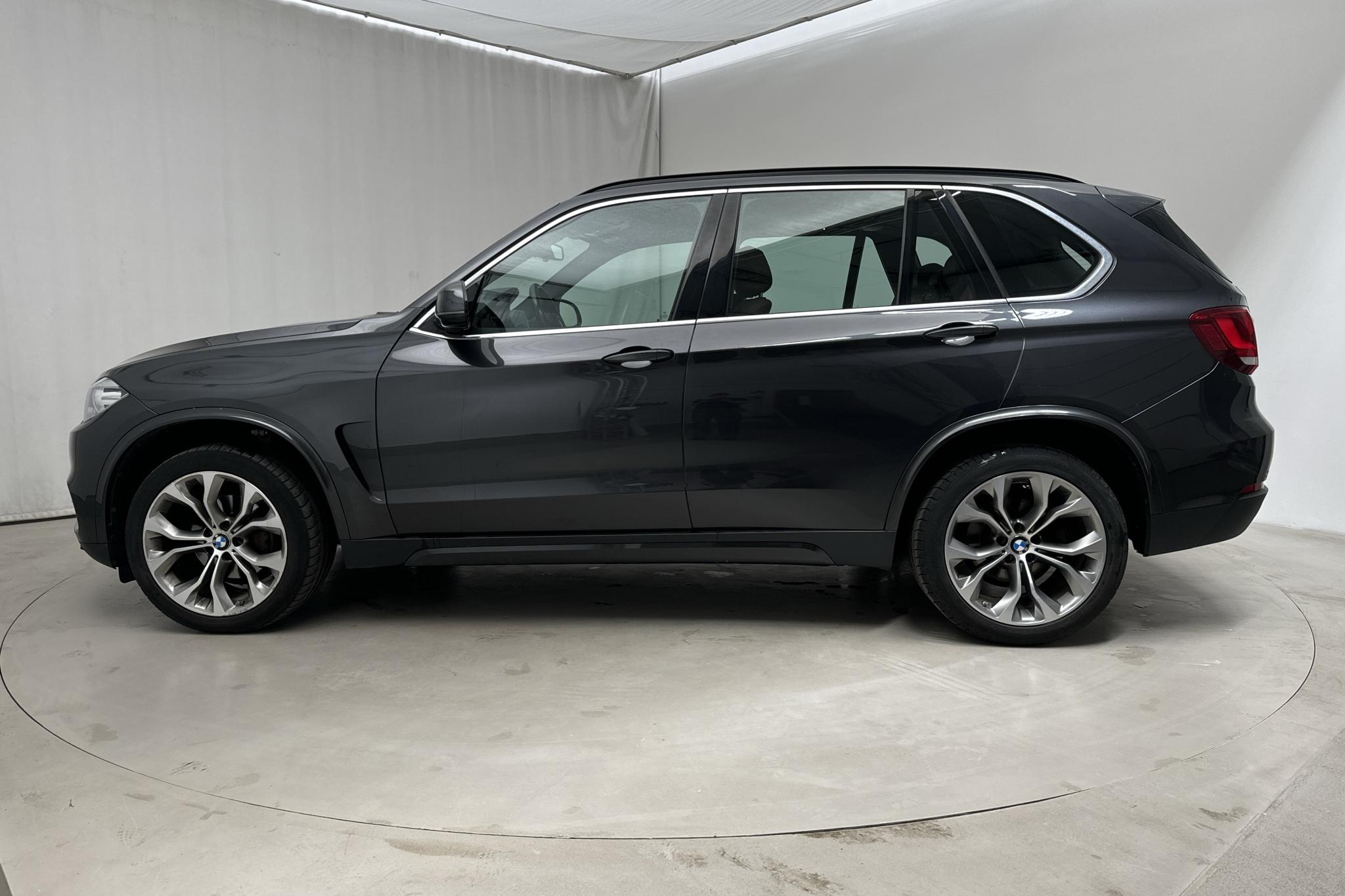 BMW X5 xDrive25d, F15 (218hk) - 177 960 km - Automaatne - Dark Grey - 2015