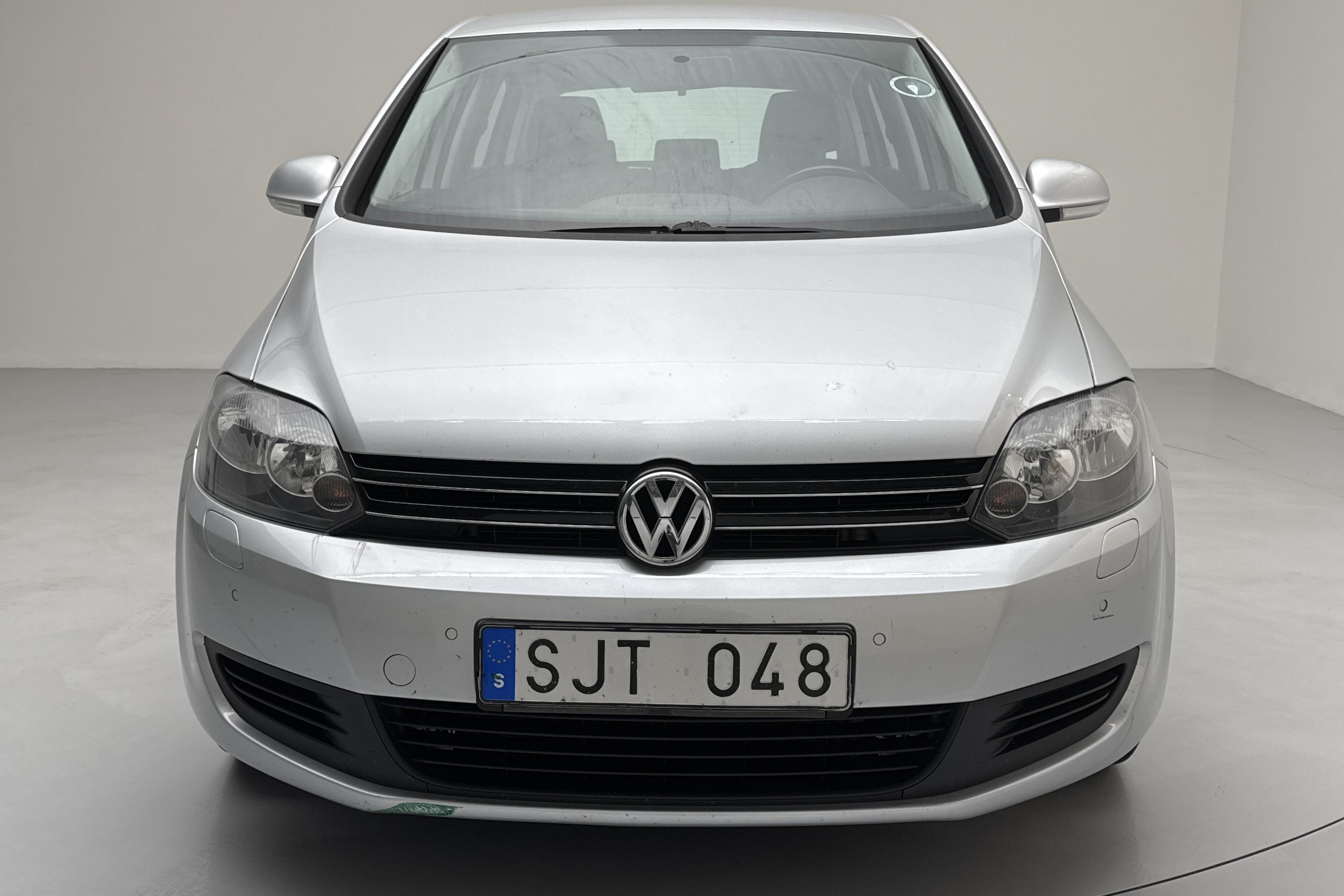 VW Golf VI 1.4 TSI Plus (122hk) - 15 253 mil - Manuell - silver - 2011