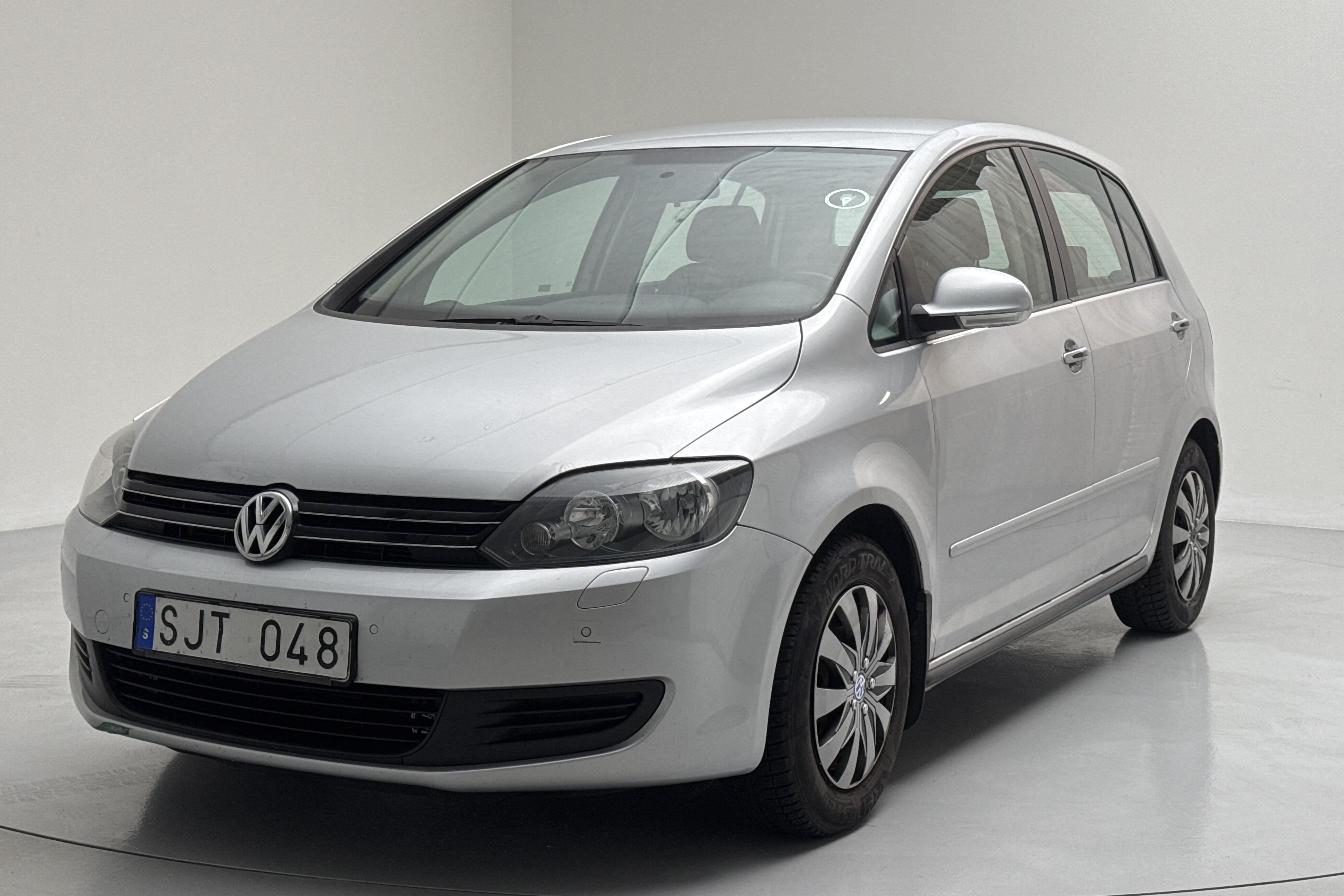 VW Golf VI 1.4 TSI Plus (122hk) - 15 253 mil - Manuell - silver - 2011