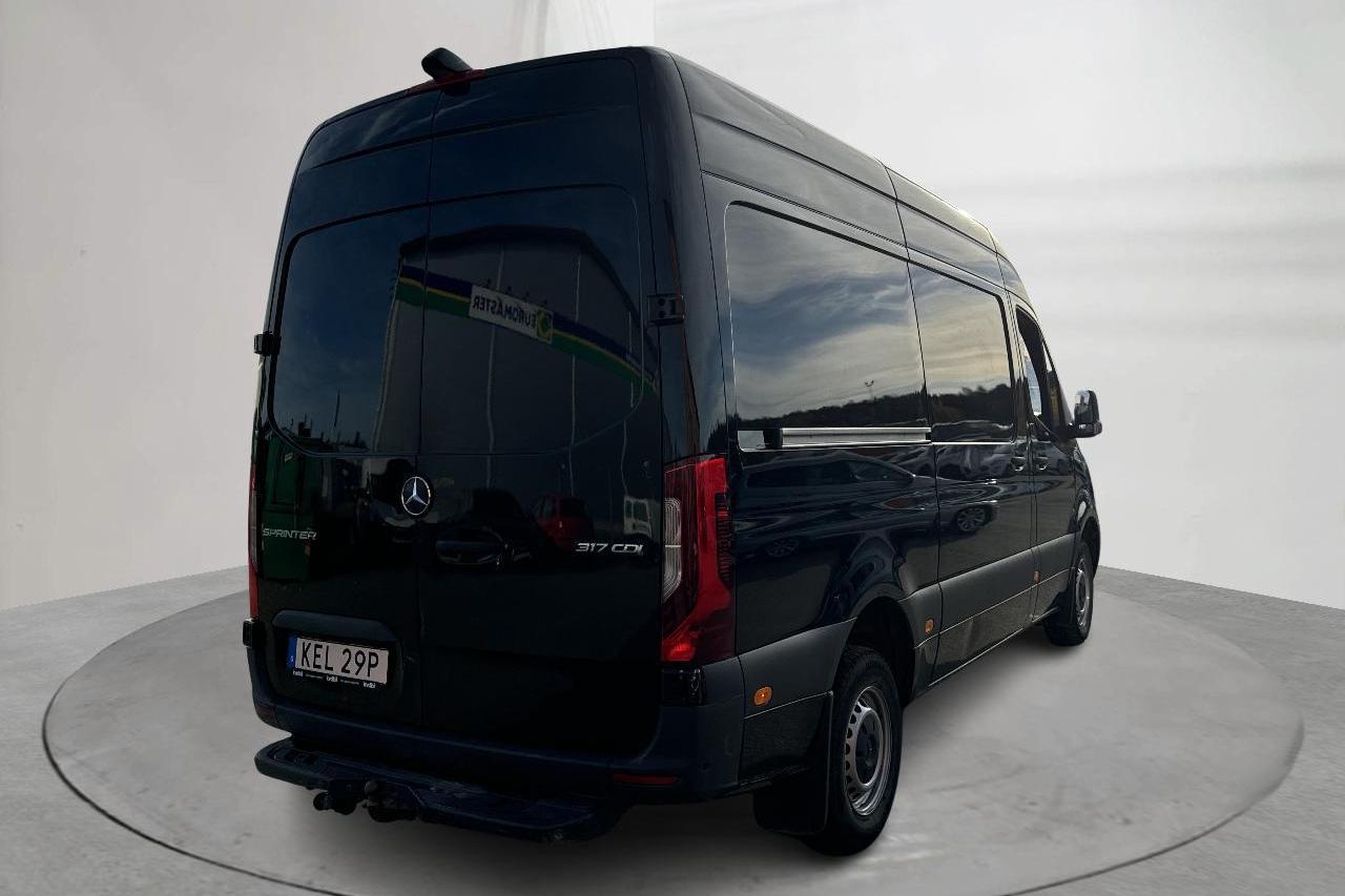 Mercedes Sprinter 317 CDI Skåp RWD (170hk) - 65 220 km - Automaattinen - musta - 2022