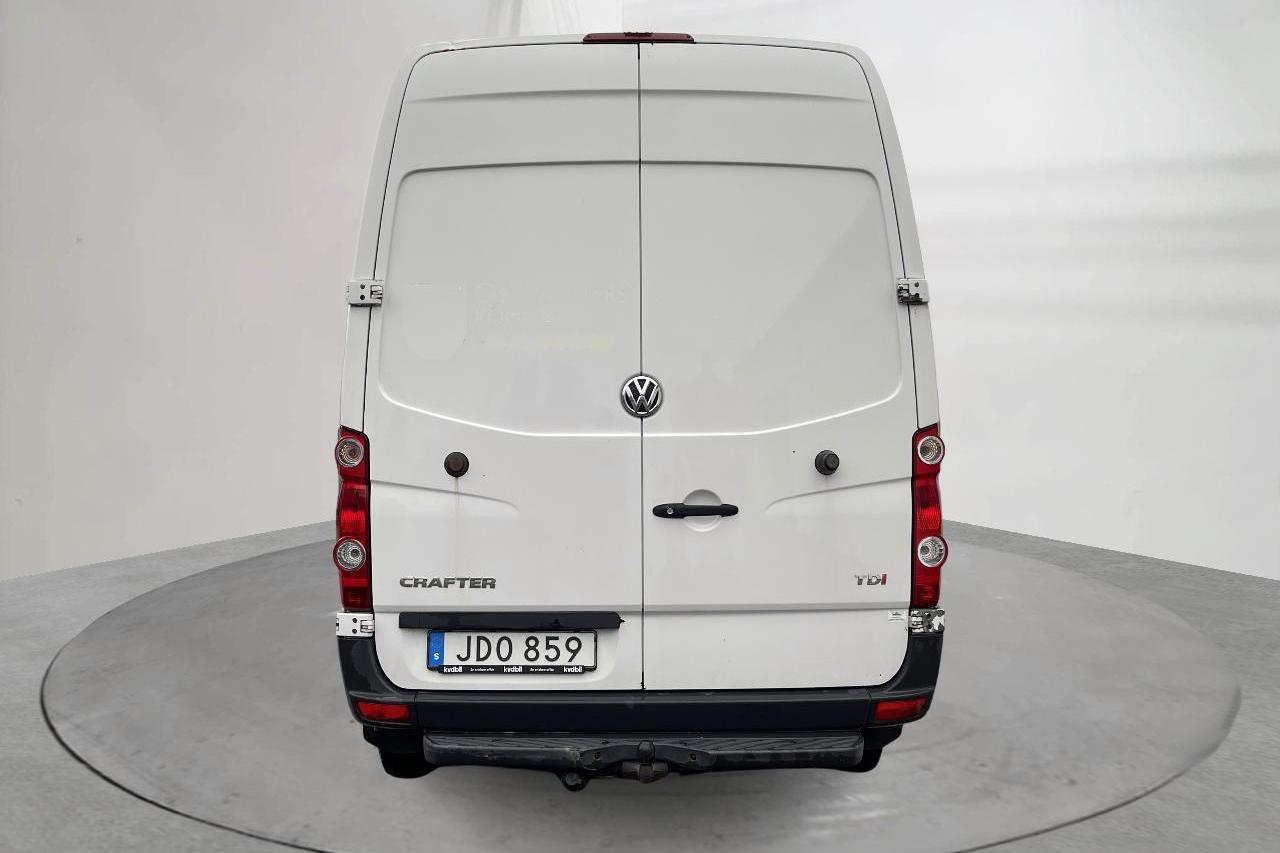 VW Crafter 35 2.0 TDI Skåp (136hk) - 260 490 km - Manuaalinen - valkoinen - 2016