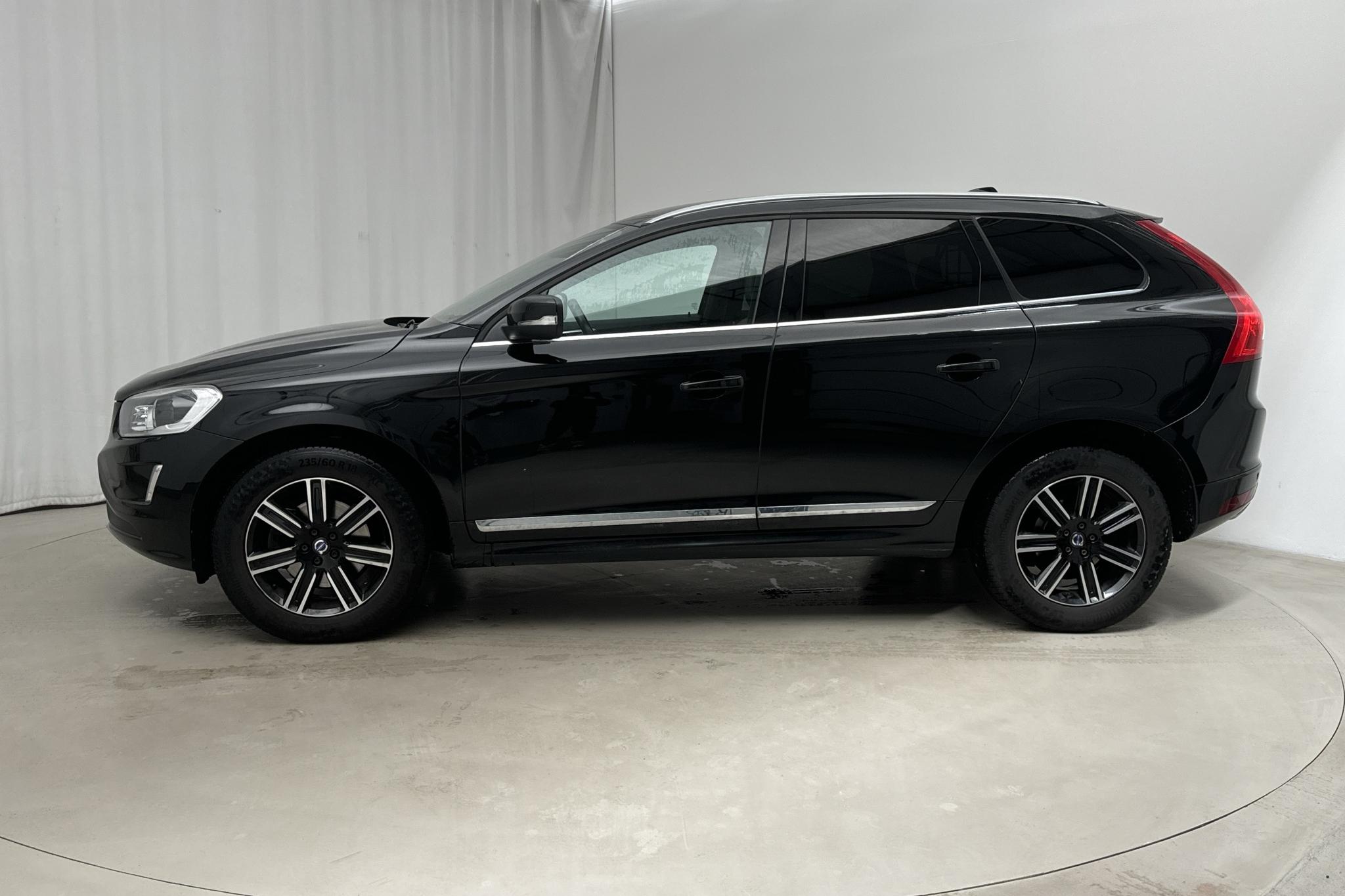 Volvo XC60 D4 AWD (190hk) - 12 269 mil - Automat - svart - 2017