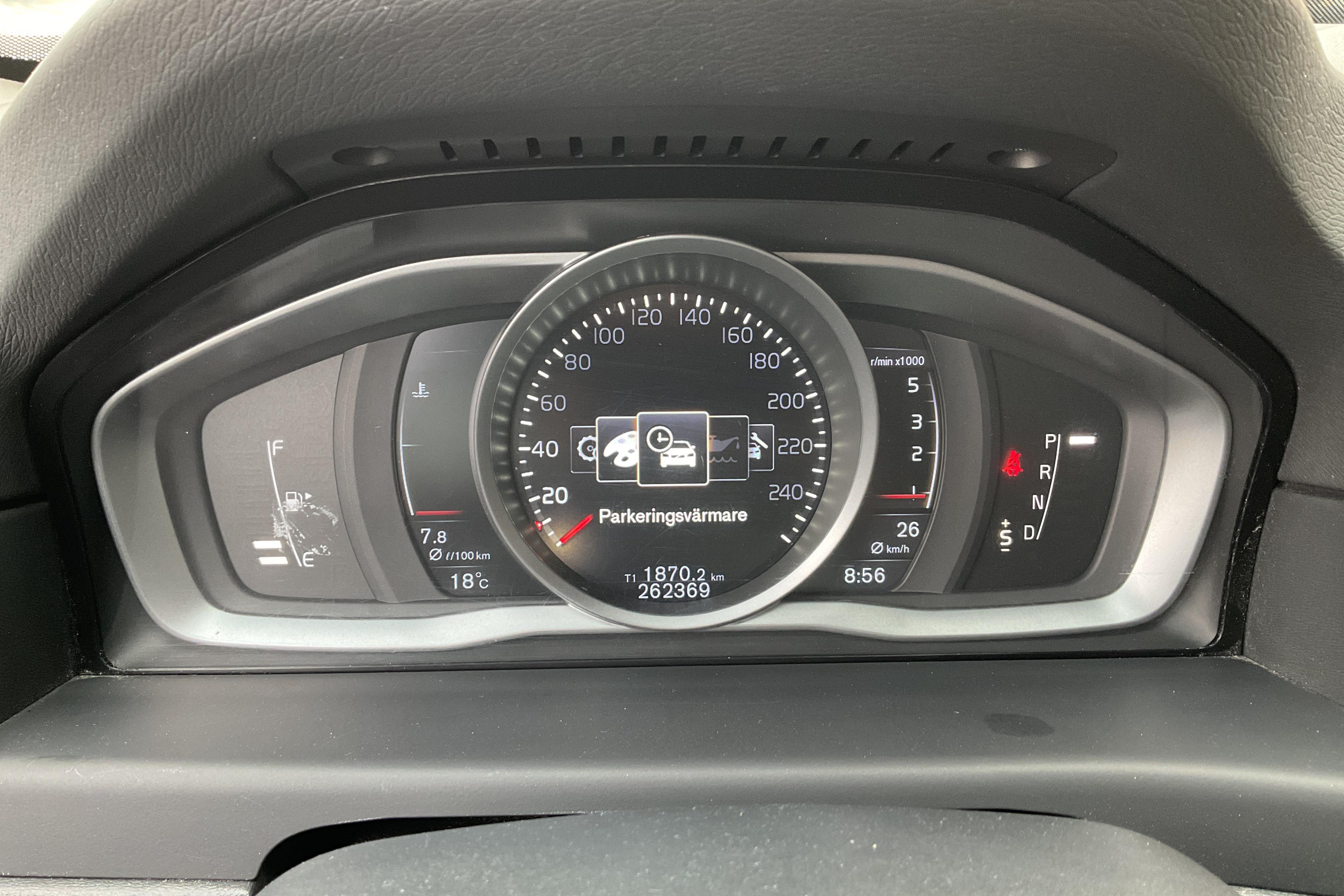 Volvo  - 262 370 km - Automaatne - valge - 2016