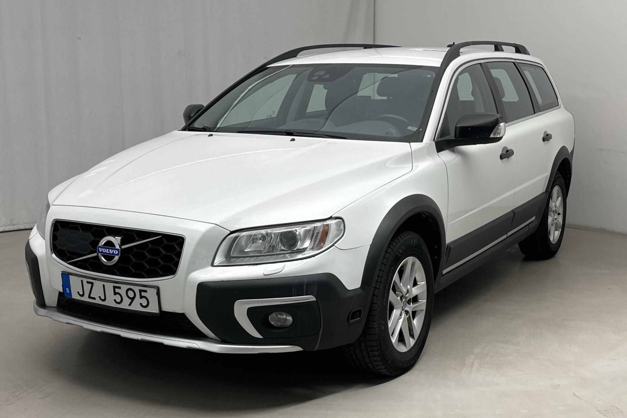 Volvo  - 262 370 km - Automatyczna - biały - 2016